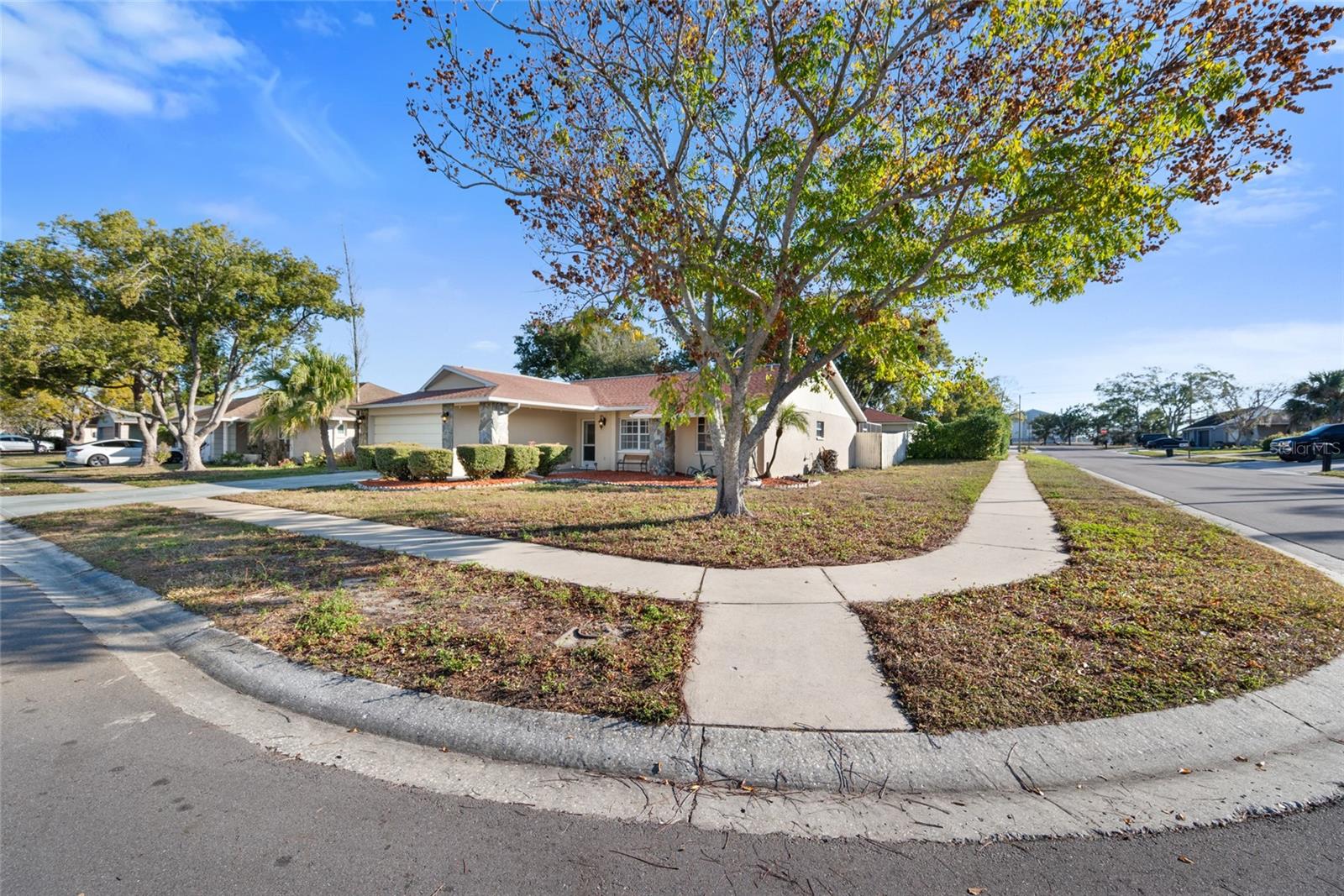 Image 2 of 33 For 8714 Martinique Lane