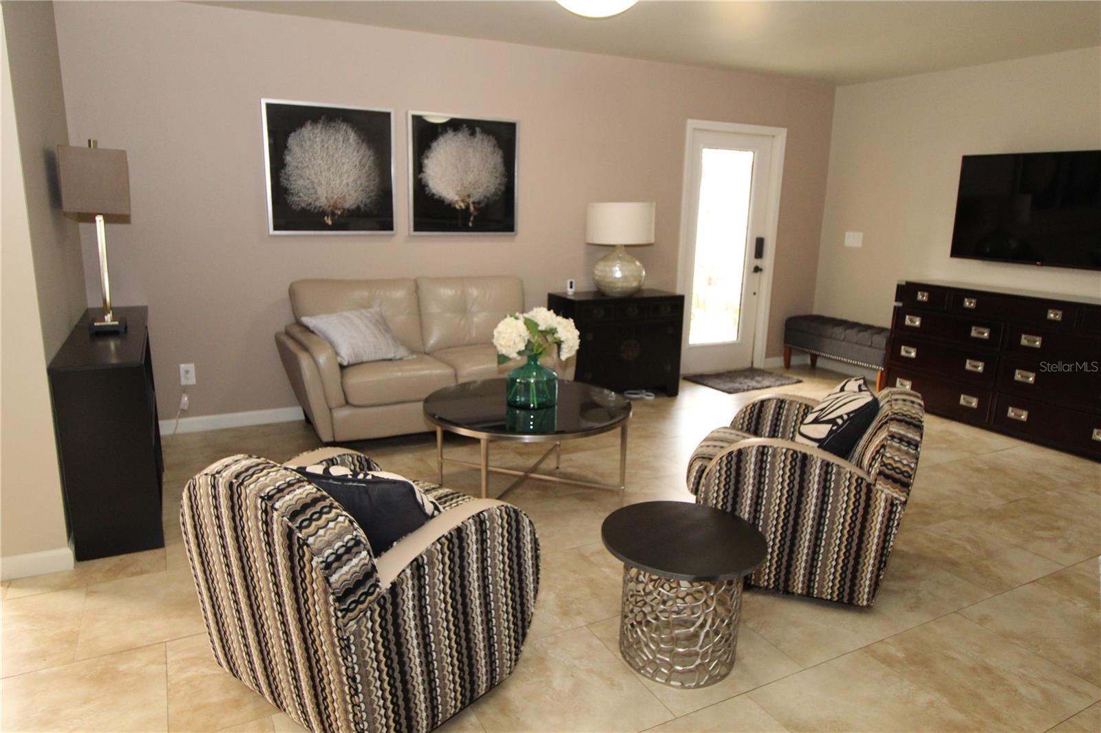 Image 7 of 43 For 514 Finsbury Circle B