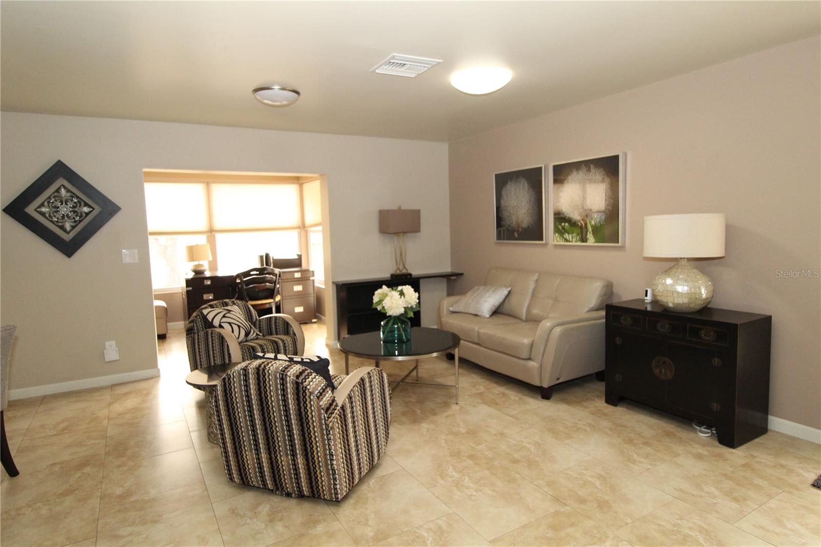 Image 8 of 43 For 514 Finsbury Circle B