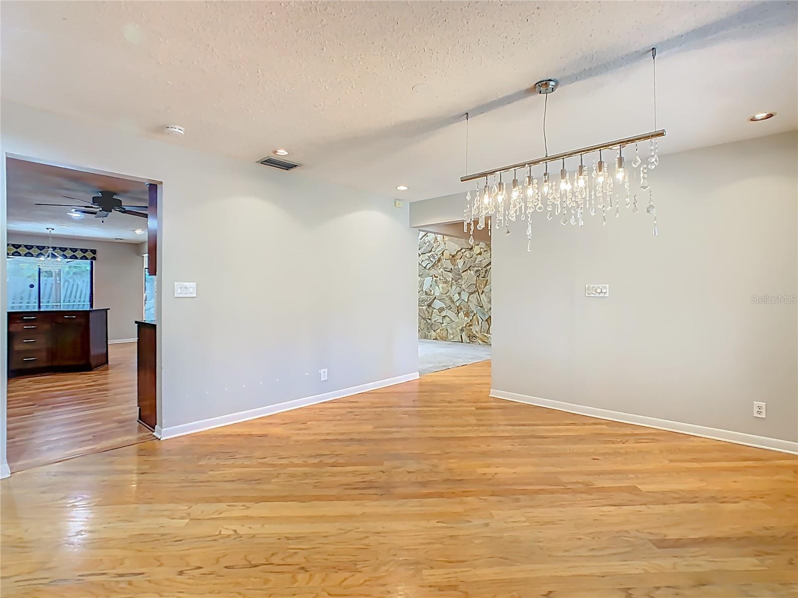 Image 12 of 66 For 35 Baywood Court