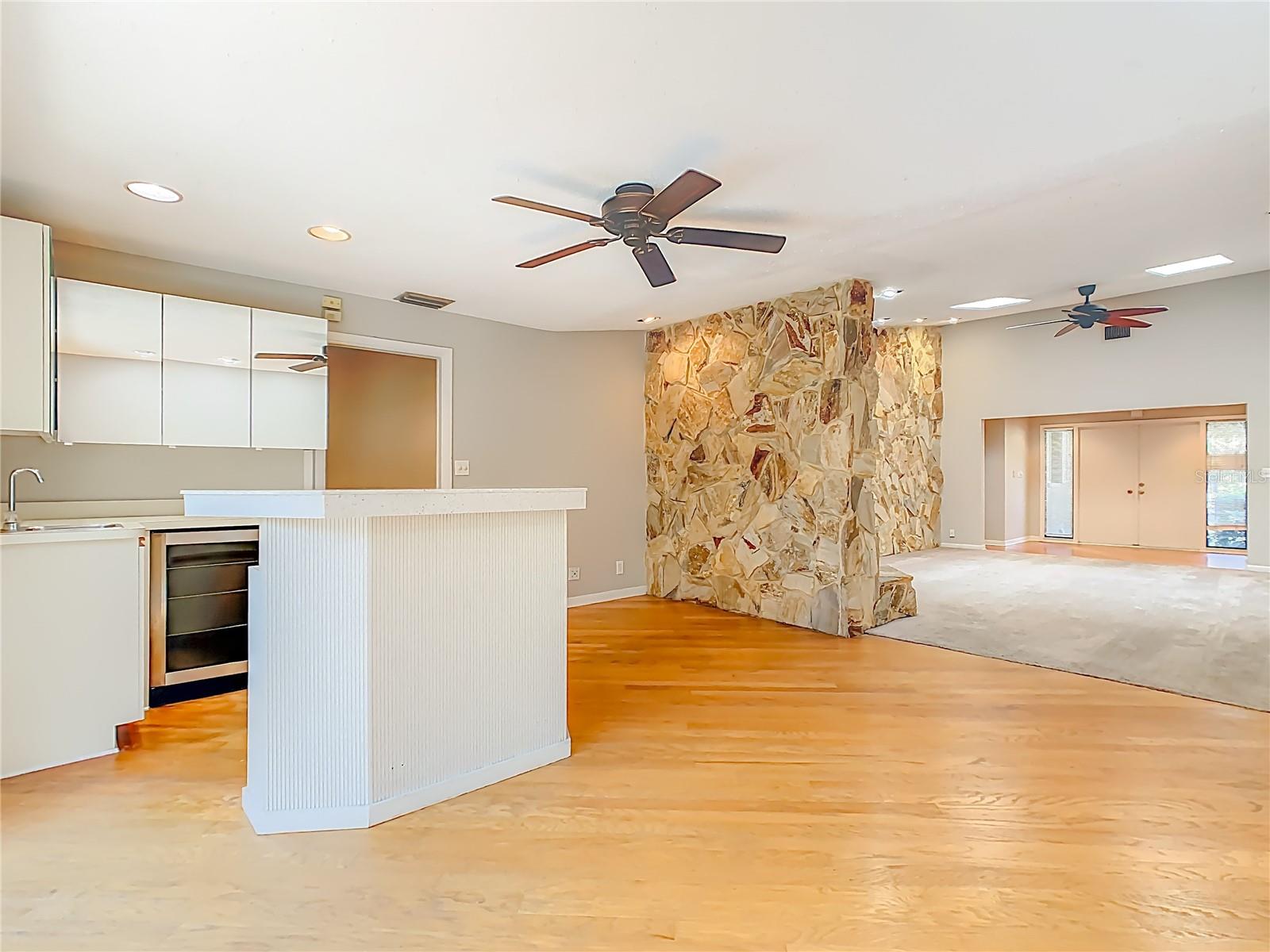 Image 21 of 66 For 35 Baywood Court