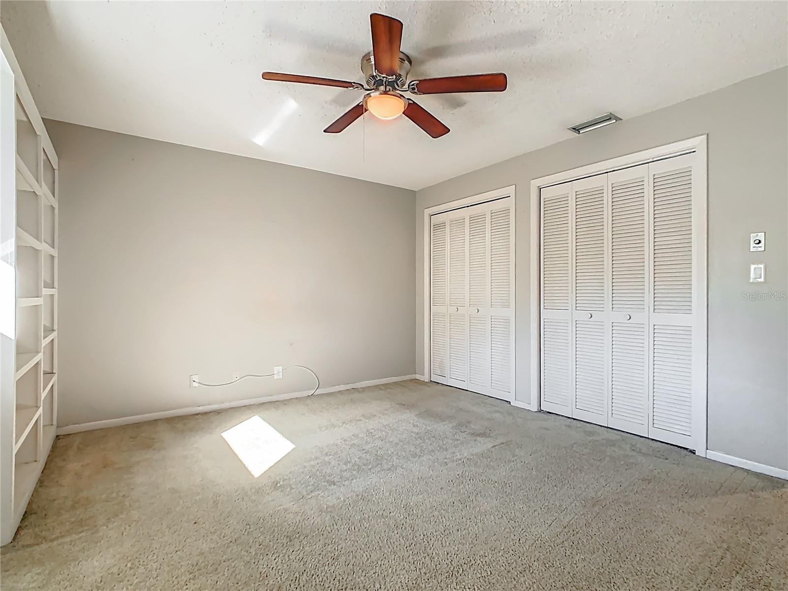 Image 29 of 66 For 35 Baywood Court