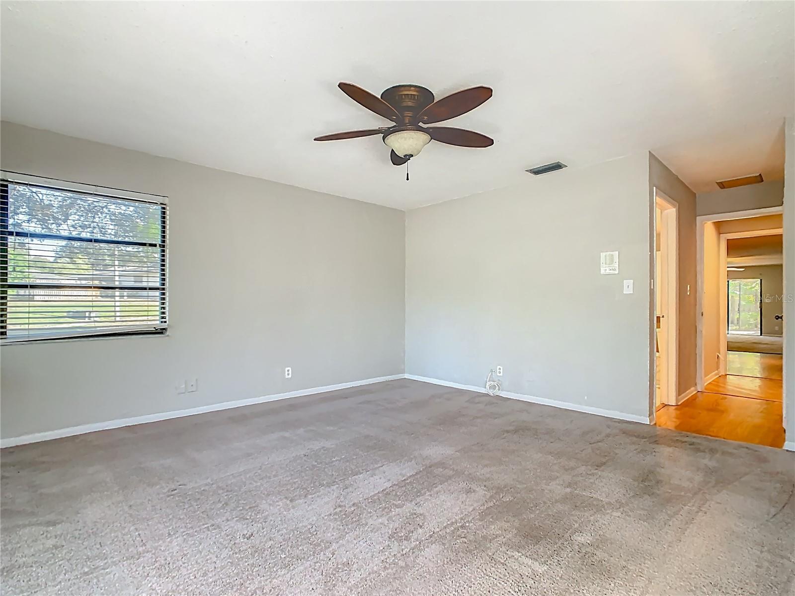 Image 35 of 66 For 35 Baywood Court