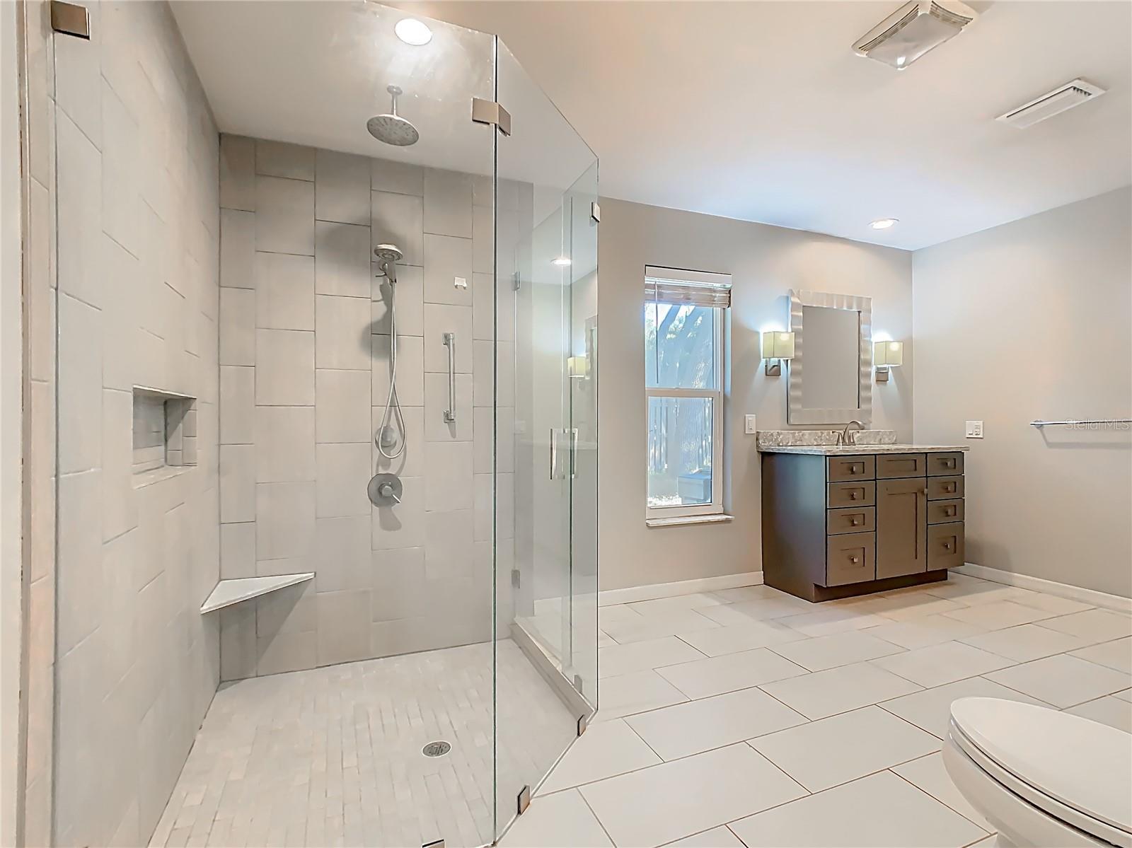 Image 40 of 66 For 35 Baywood Court