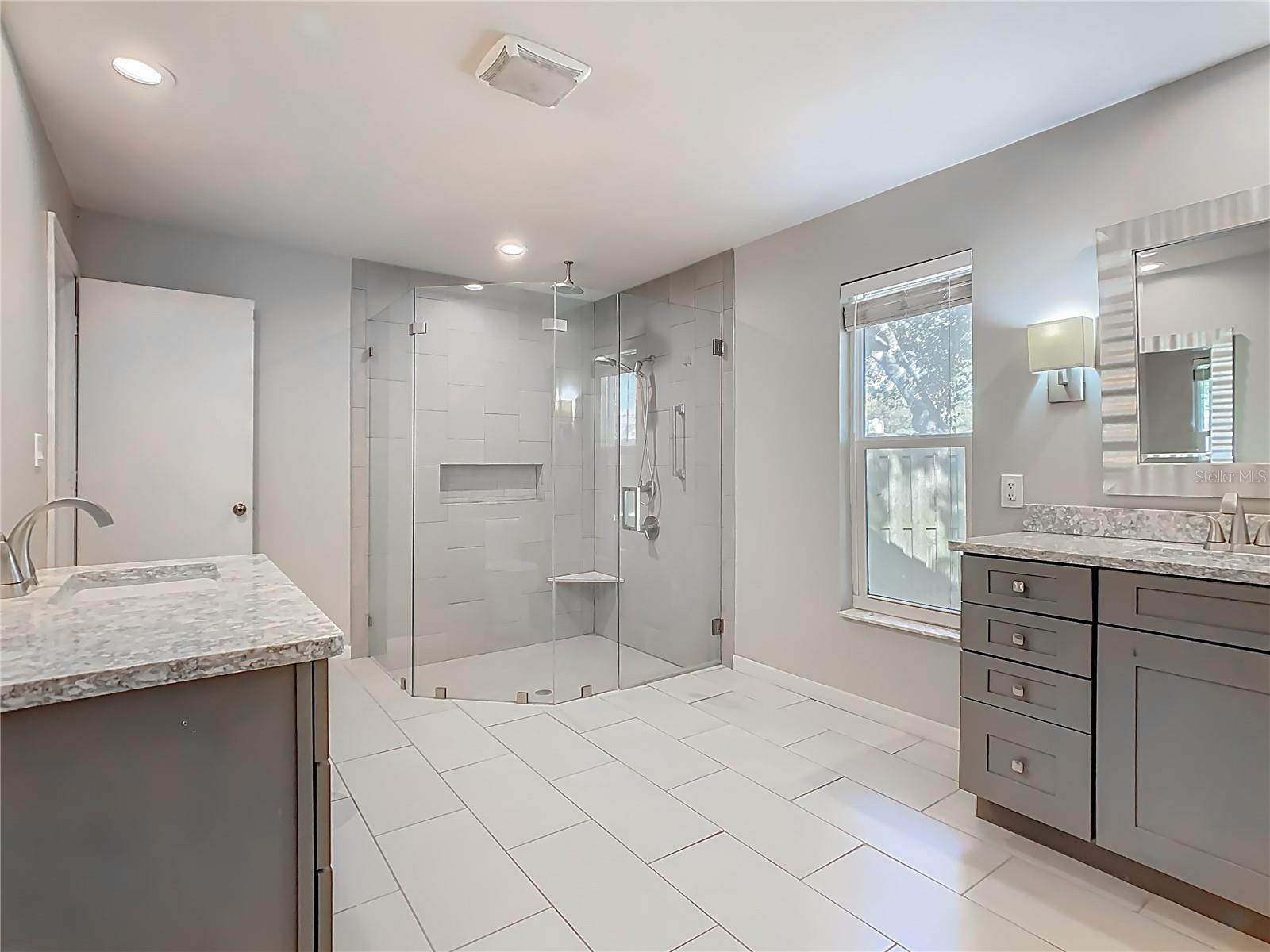 Image 43 of 66 For 35 Baywood Court