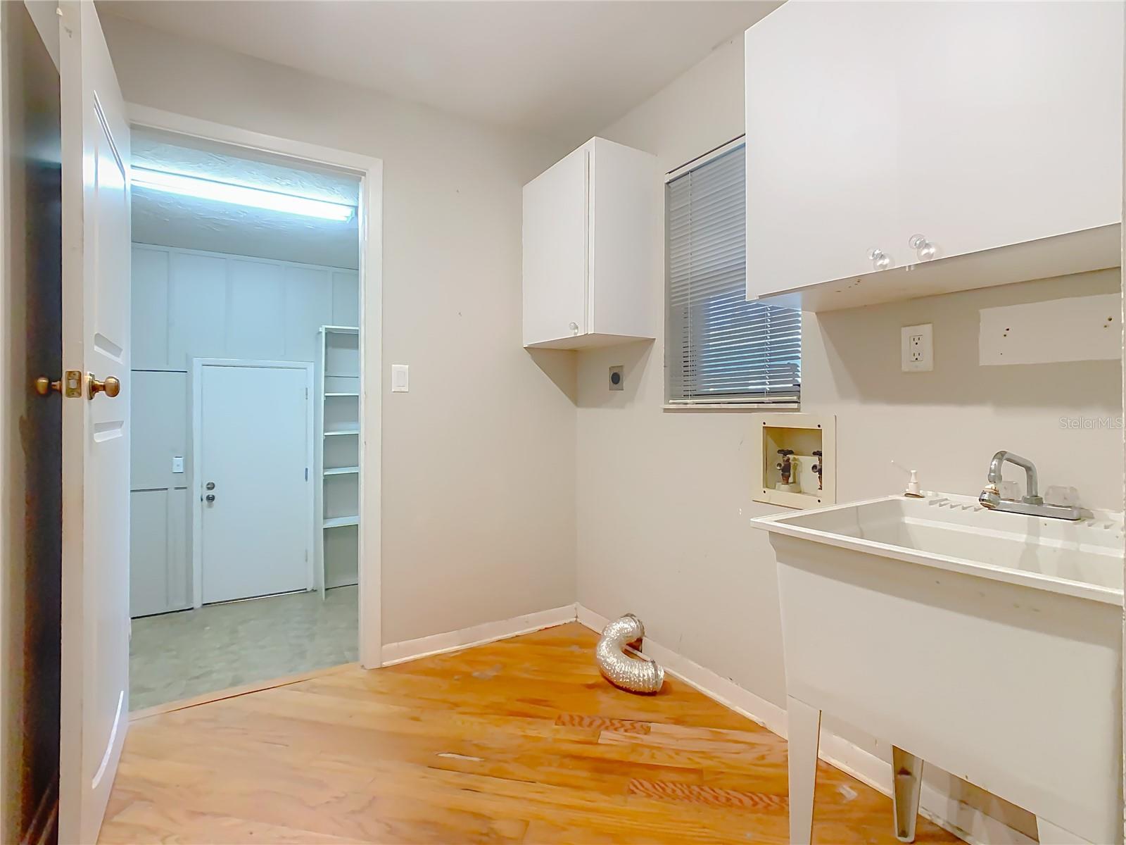 Image 44 of 66 For 35 Baywood Court