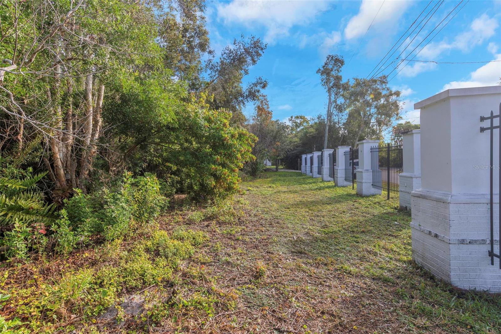 Image 30 of 48 For 2661 Cyprus Drive