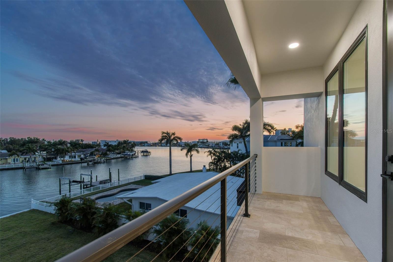 Image 17 of 99 For 3 Treasure Lane