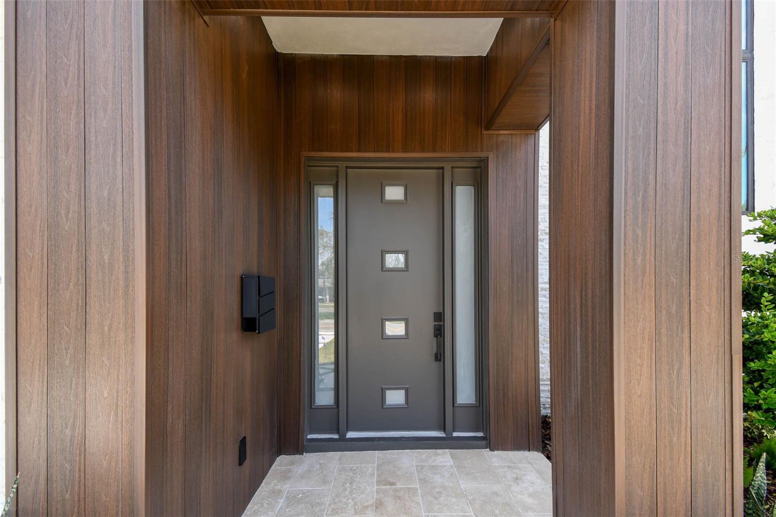 Image 36 of 99 For 3 Treasure Lane