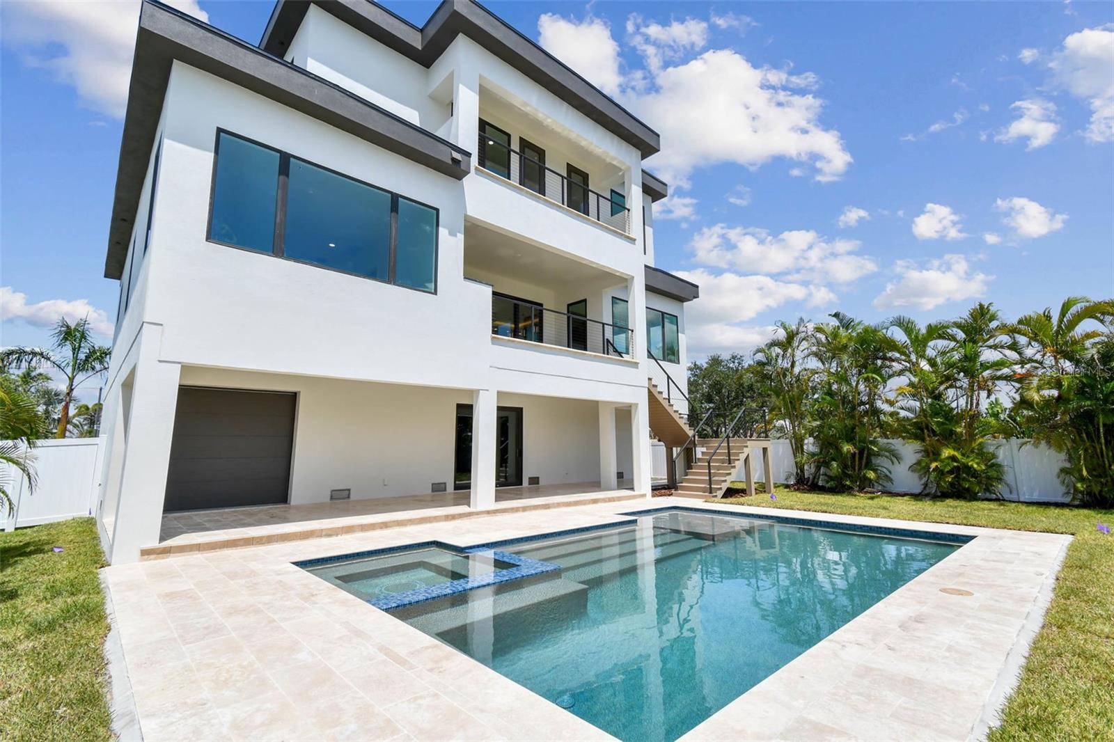 Image 49 of 99 For 3 Treasure Lane