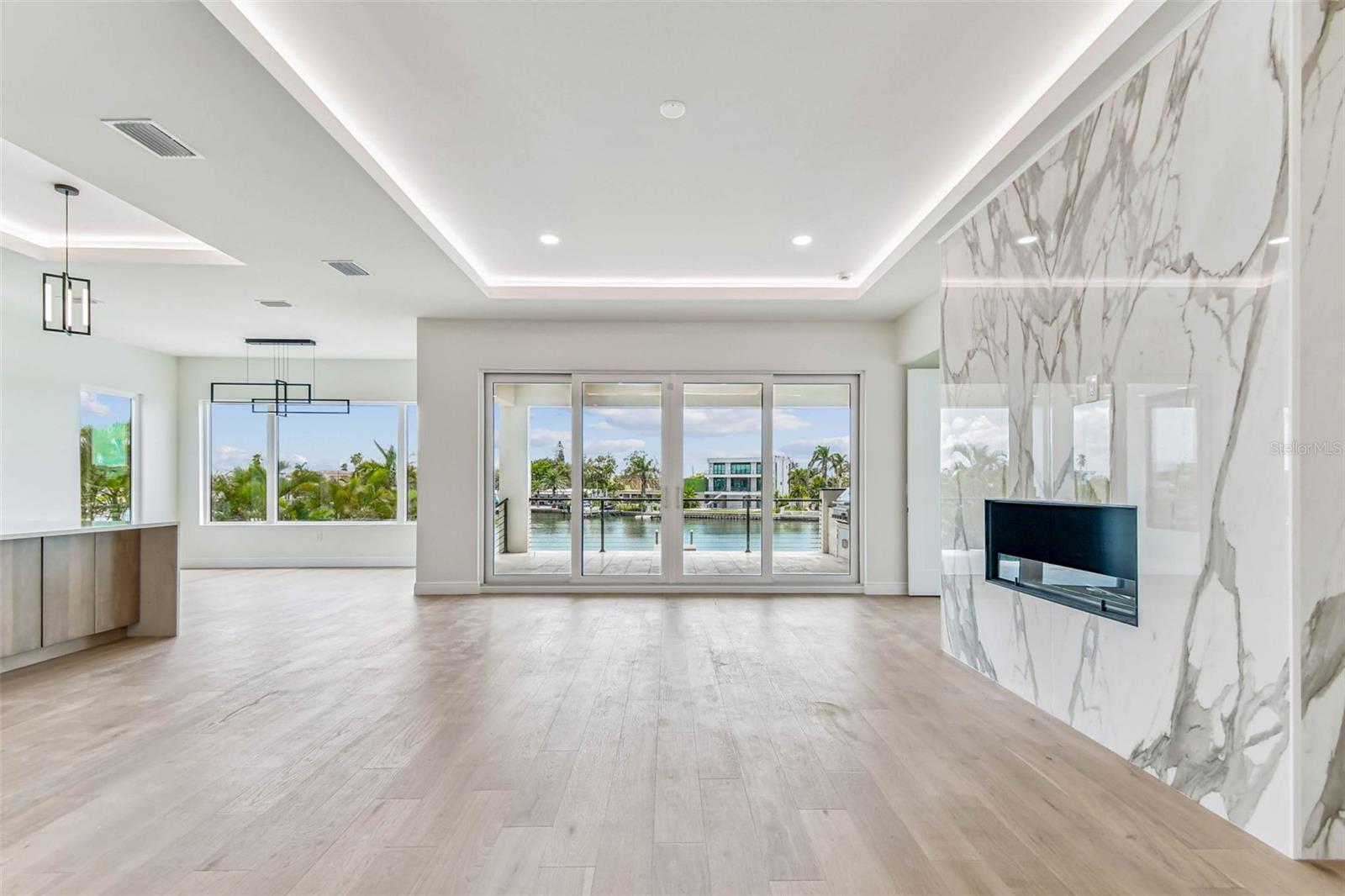 Image 81 of 99 For 3 Treasure Lane