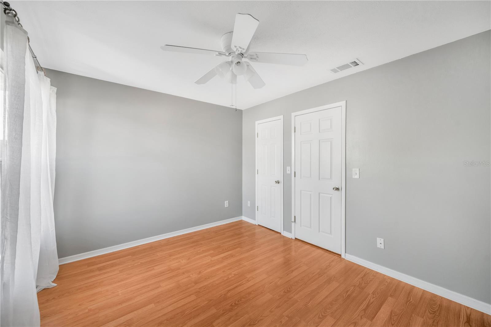 Listing photo id 30 for 1532 Chepacket Street