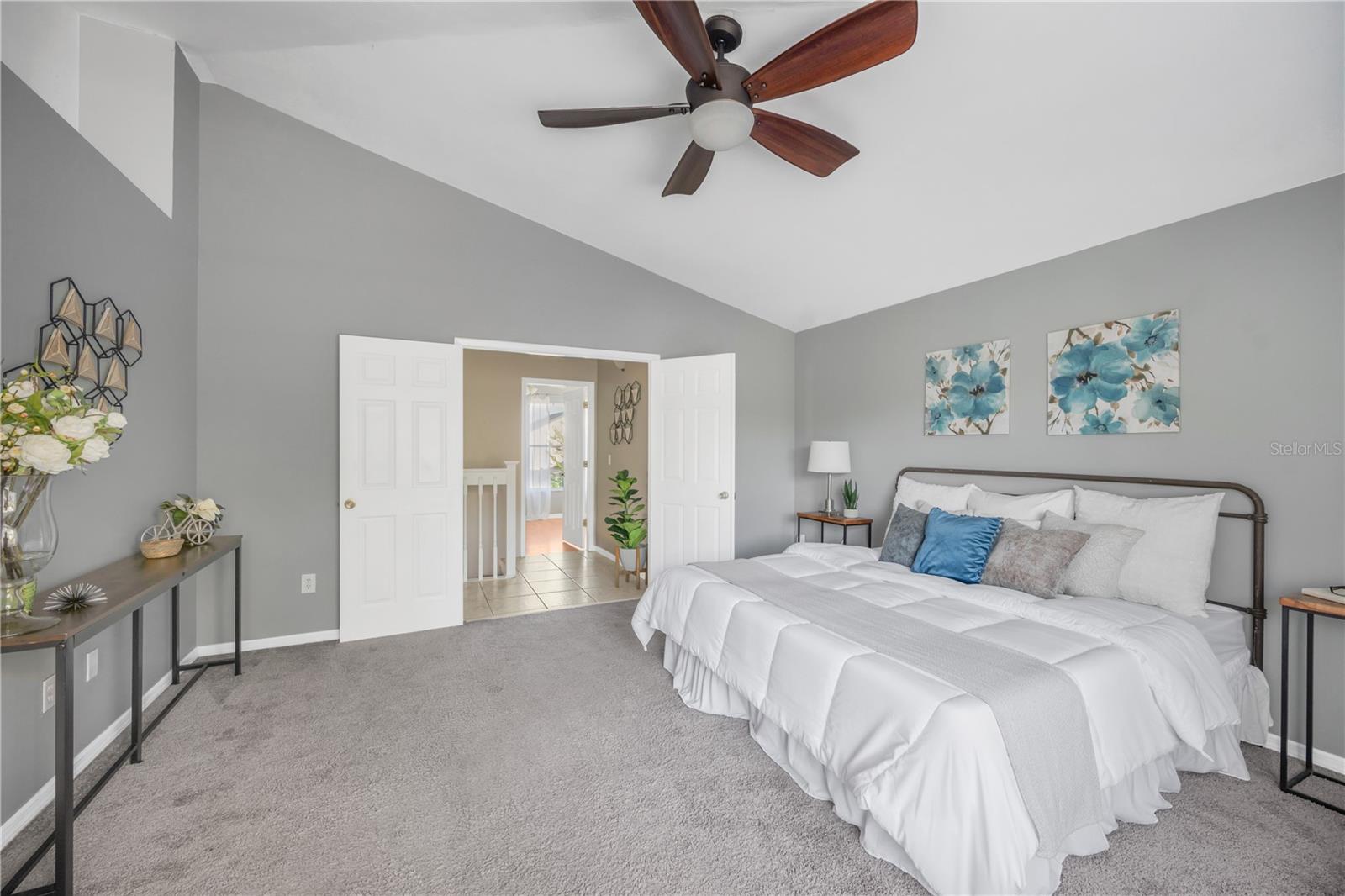 Listing photo id 41 for 1532 Chepacket Street