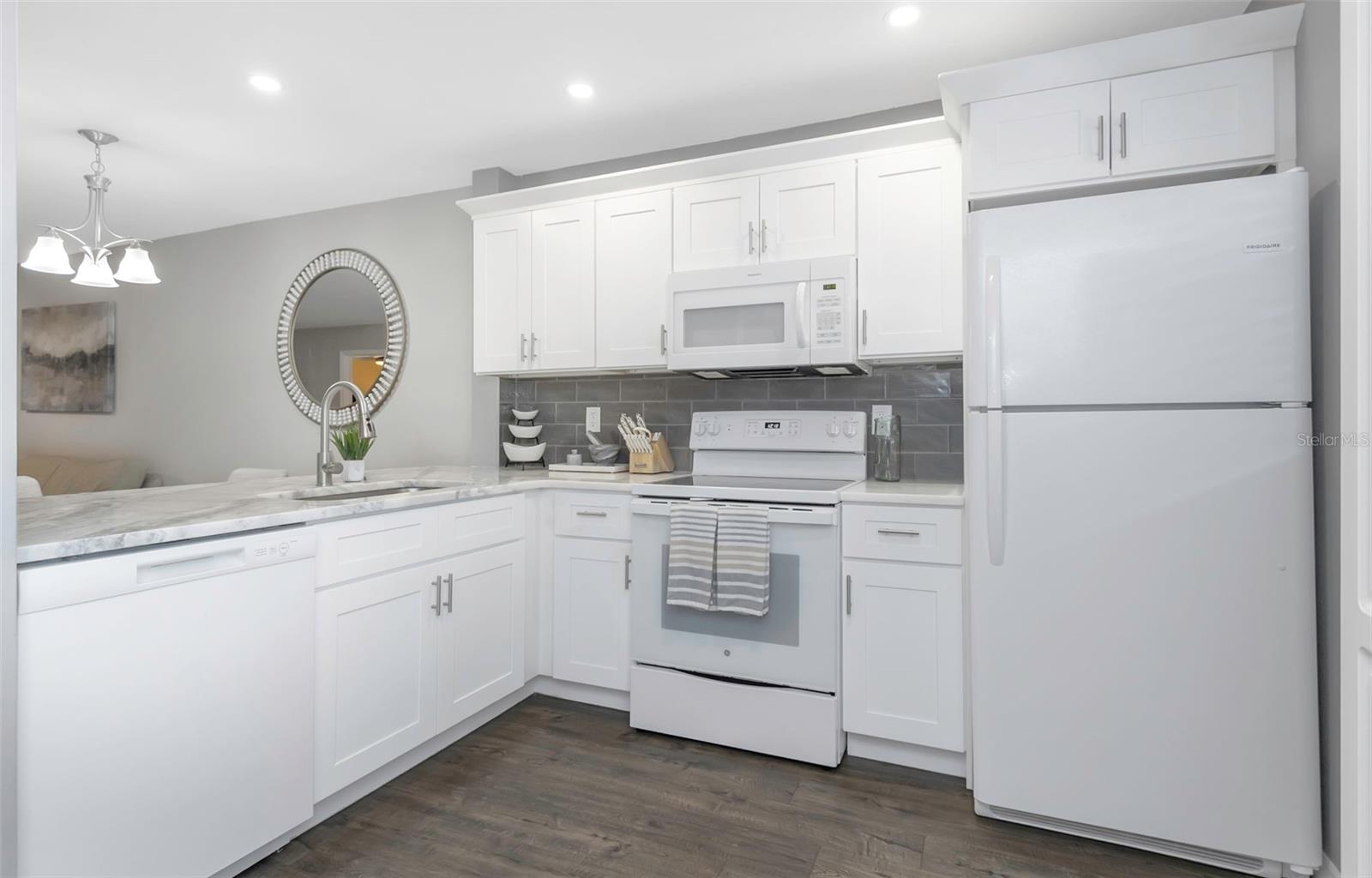 Image 10 of 52 For 3034 Eastland Boulevard D203