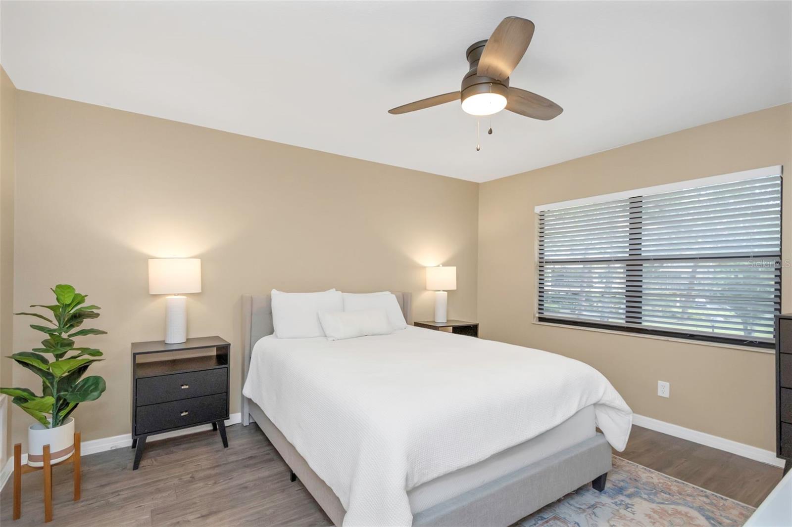 Image 15 of 52 For 3034 Eastland Boulevard D203