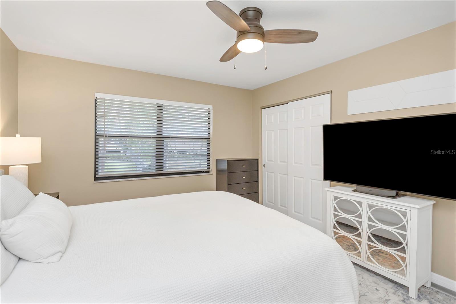 Image 17 of 52 For 3034 Eastland Boulevard D203