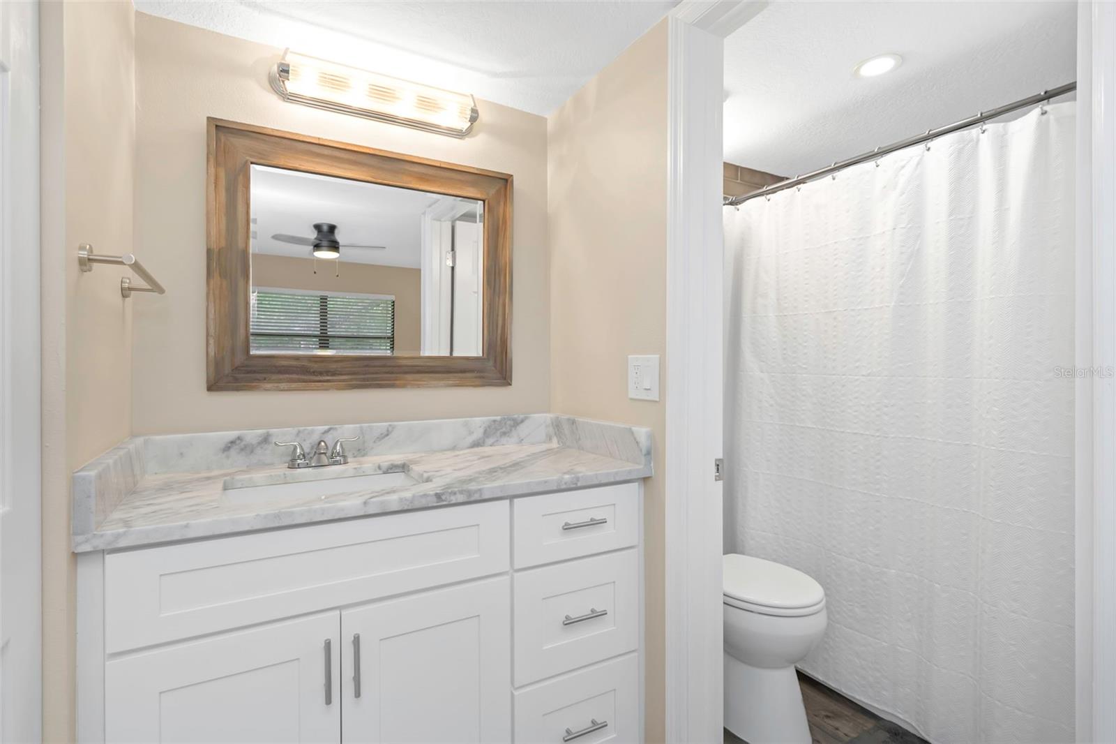 Image 19 of 52 For 3034 Eastland Boulevard D203