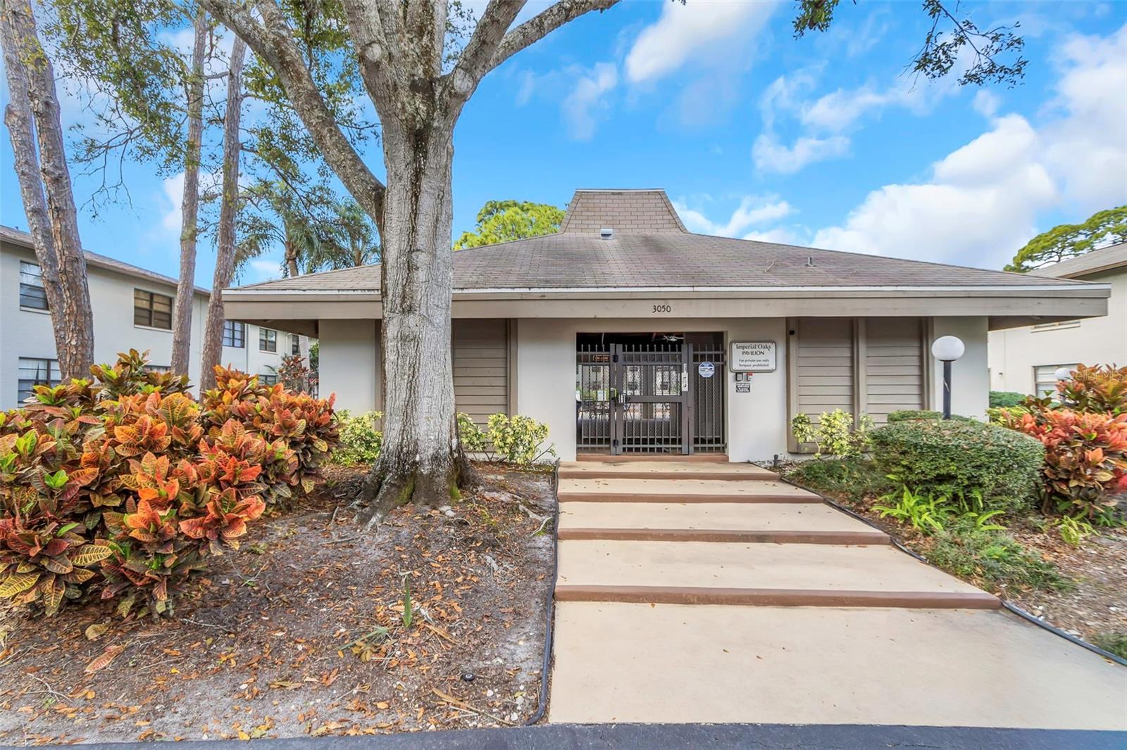 Image 44 of 52 For 3034 Eastland Boulevard D203