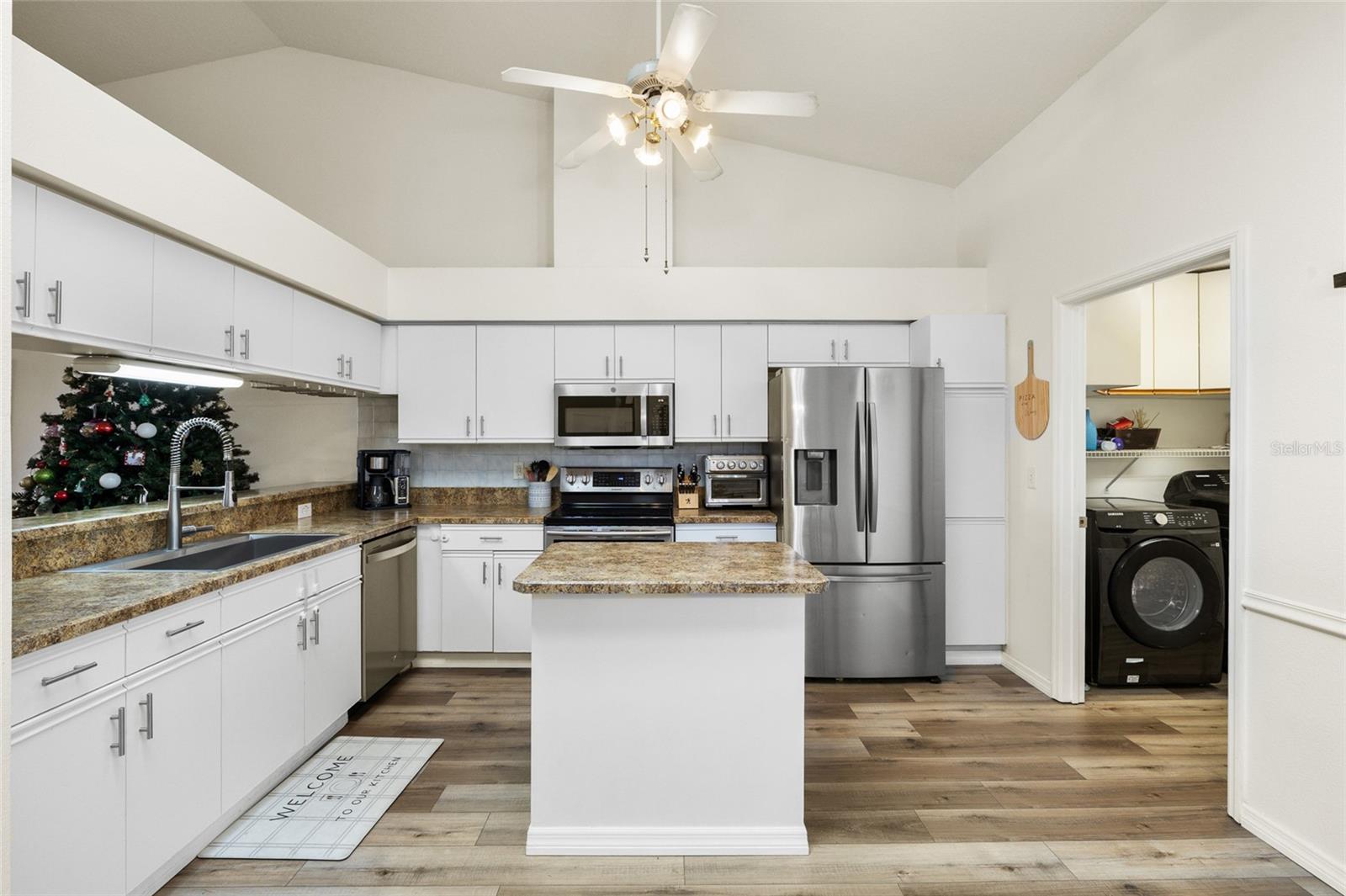 Image 11 of 43 For 2582 Northfield Lane