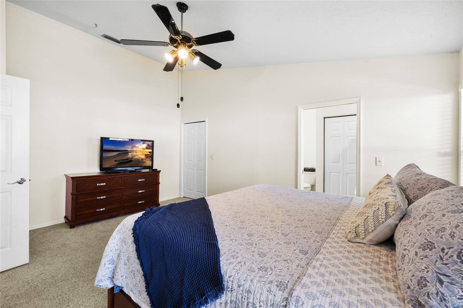 Image 15 of 43 For 2582 Northfield Lane