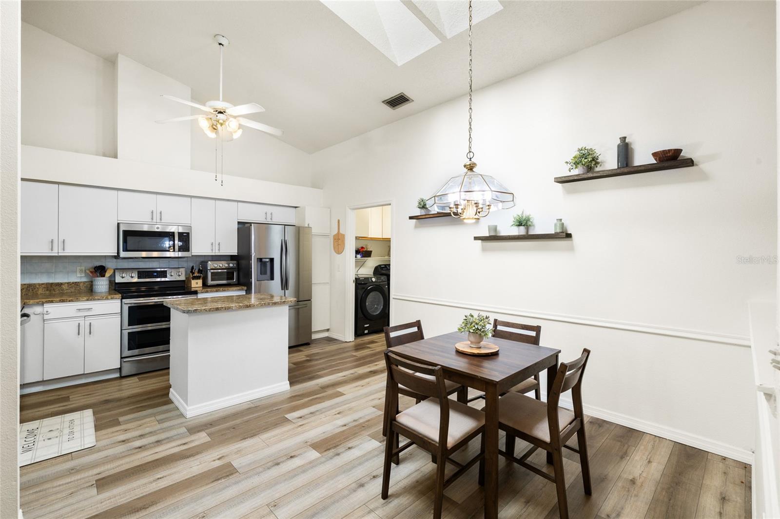 Image 9 of 43 For 2582 Northfield Lane