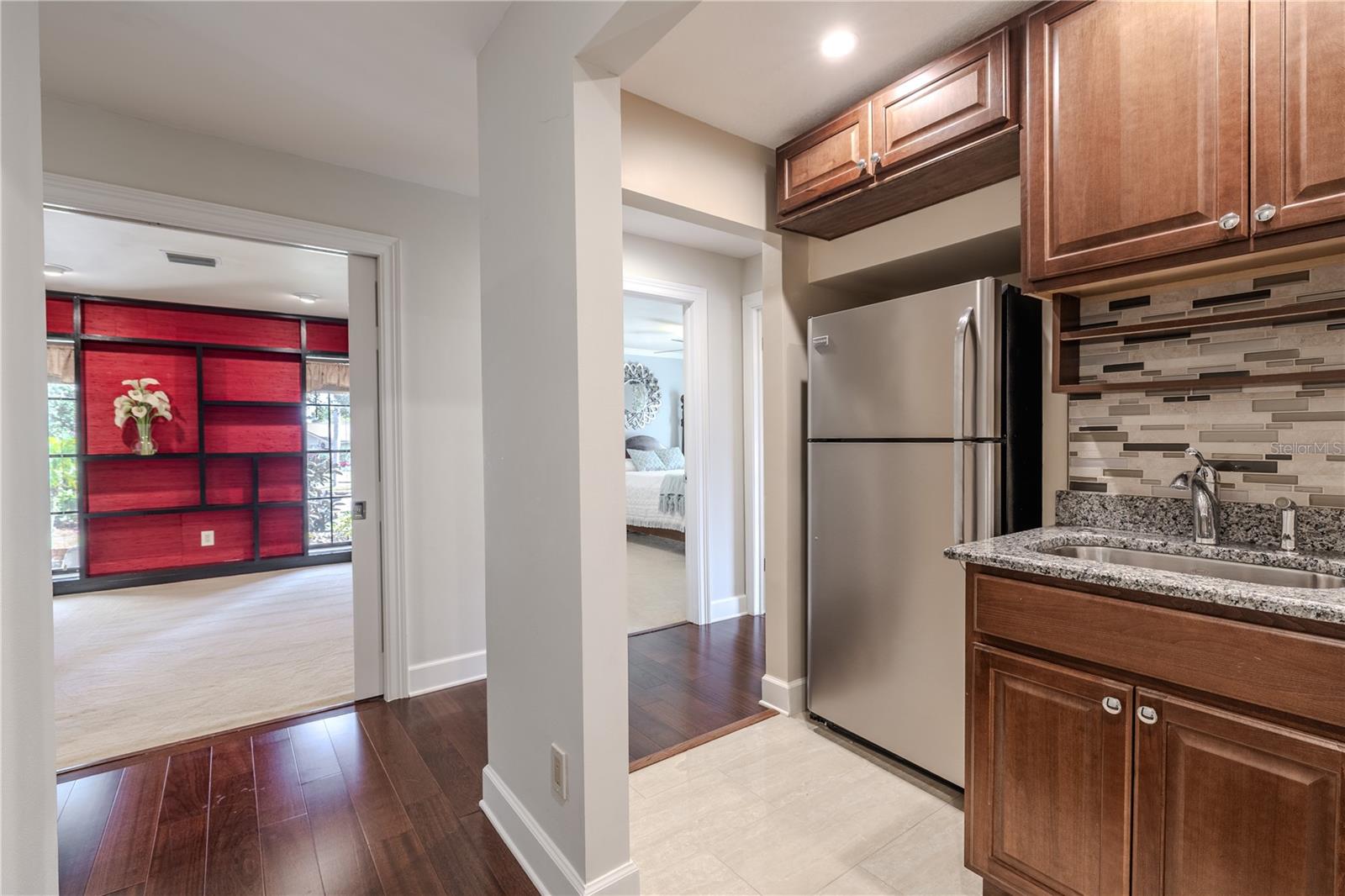 Listing photo id 38 for 2410 Old Coach Trail