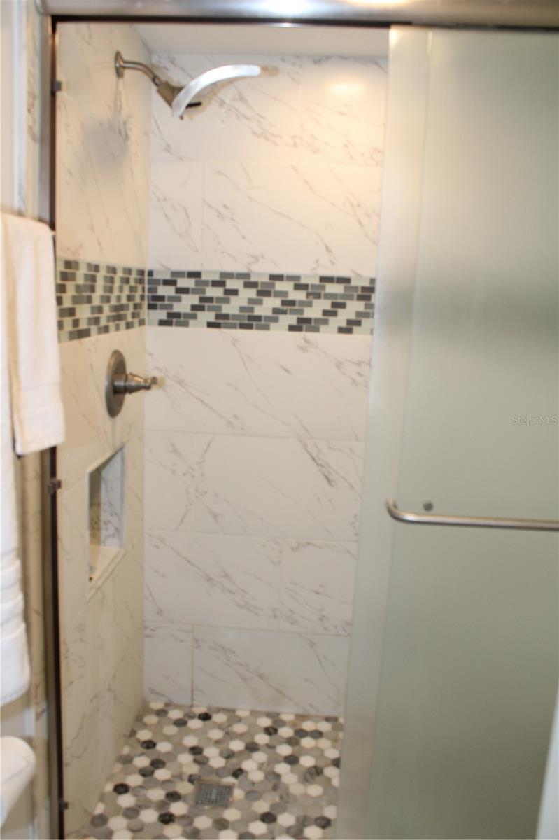 Image 16 of 30 For 7655 Cardiff Court