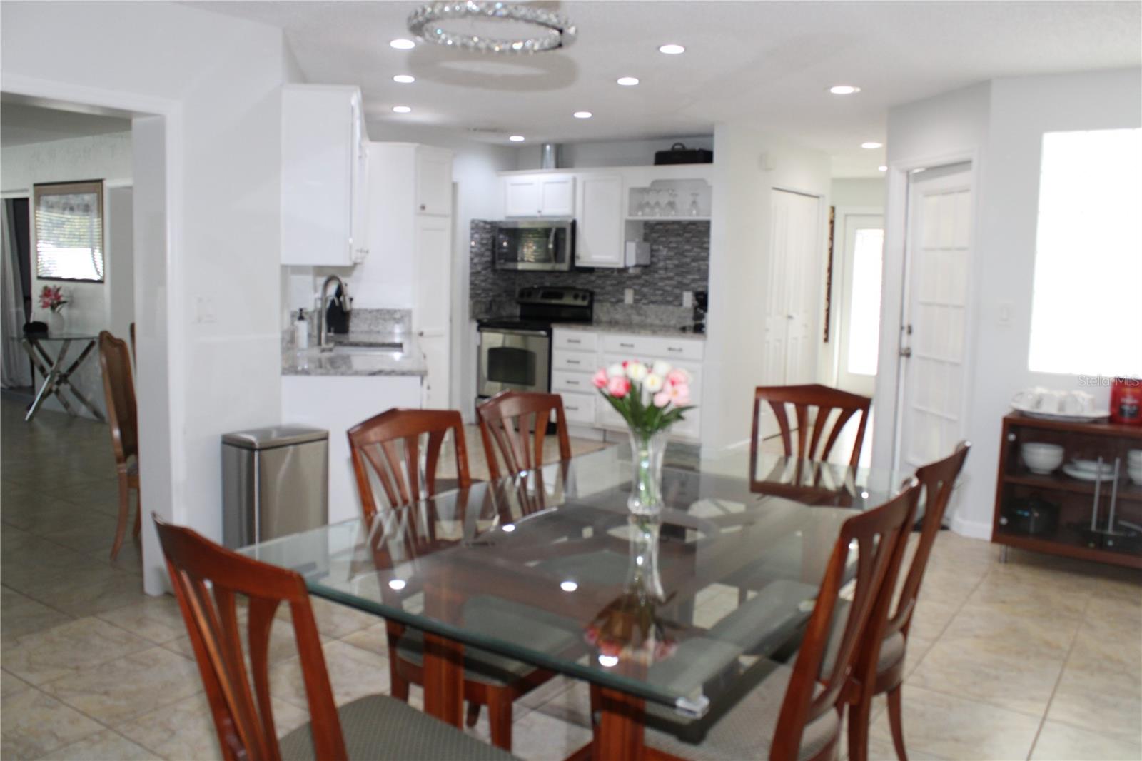 Image 8 of 30 For 7655 Cardiff Court