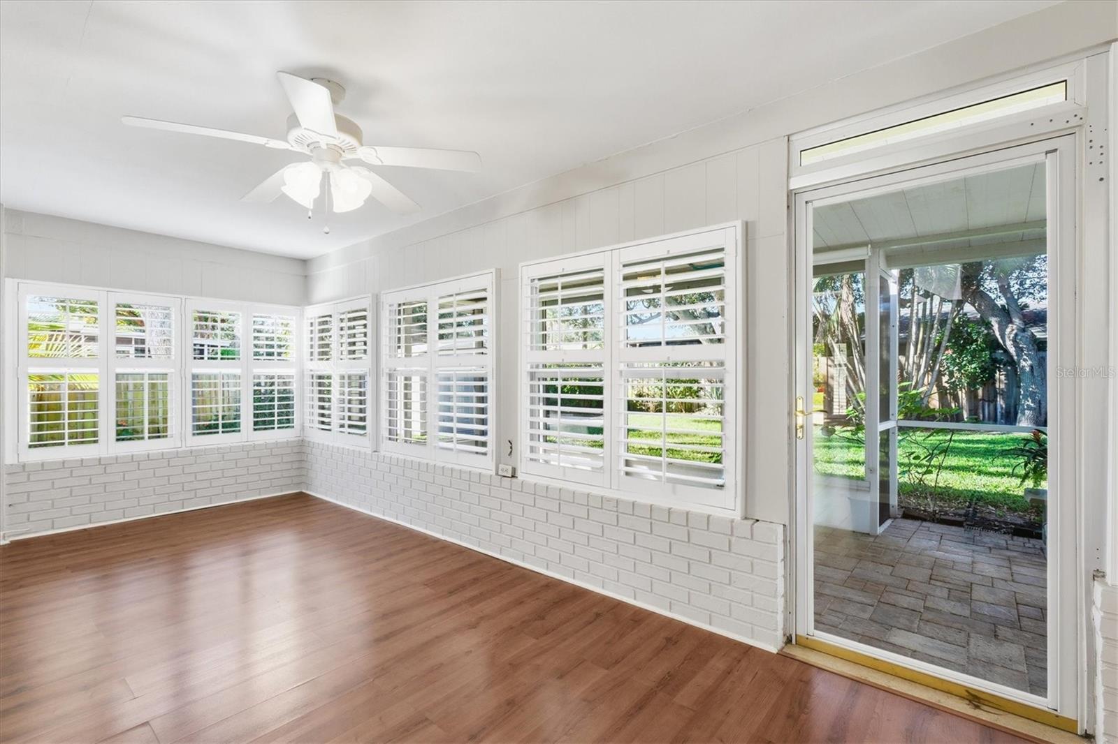 Image 24 of 48 For 2340 Armour Drive