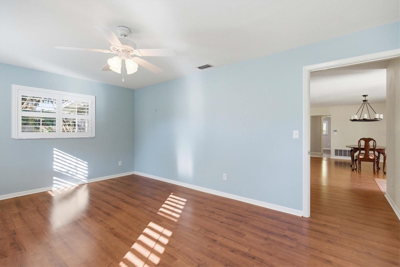 Image 25 of 48 For 2340 Armour Drive