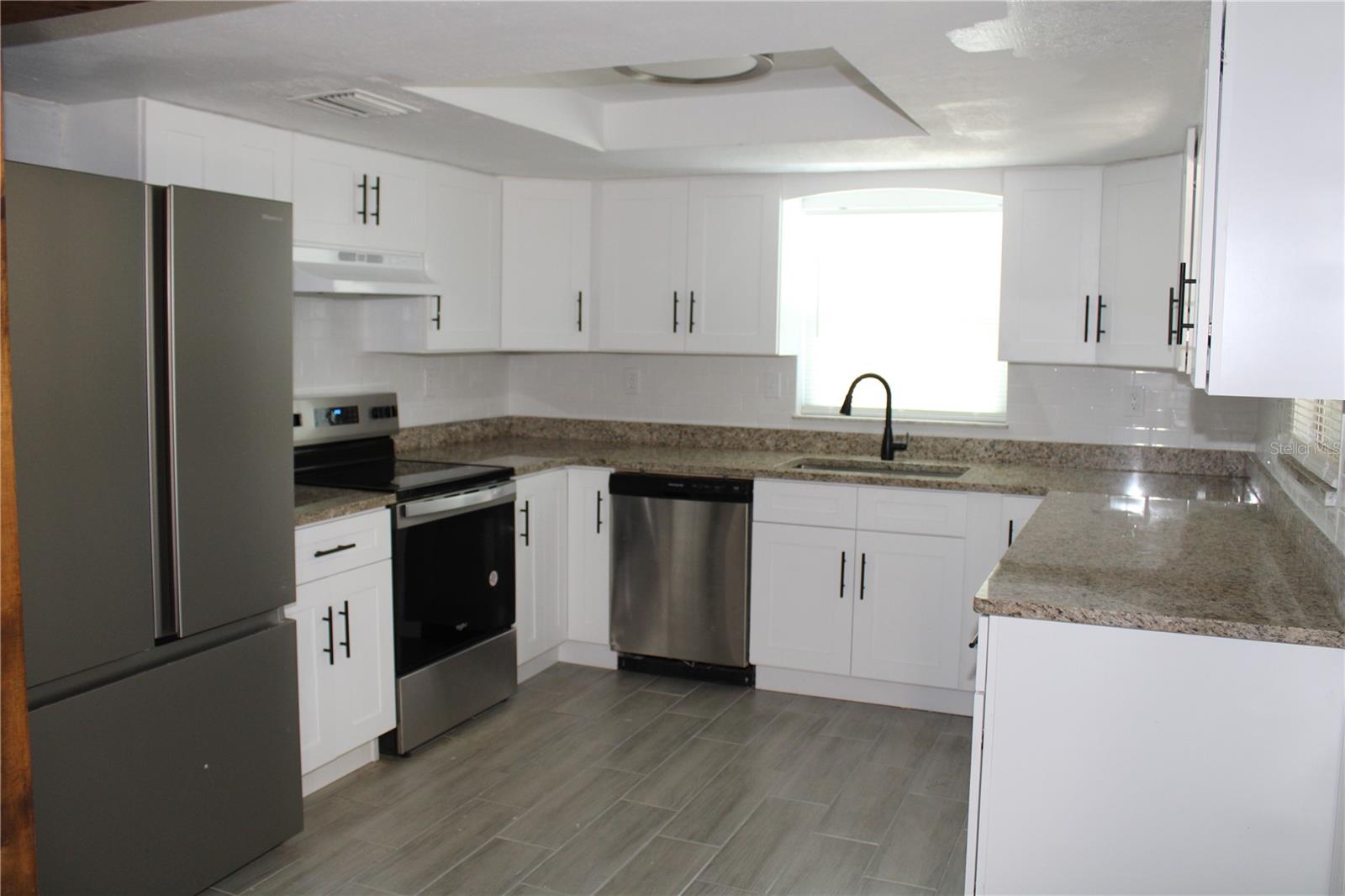 Image 6 of 16 For 10704 50th Avenue N