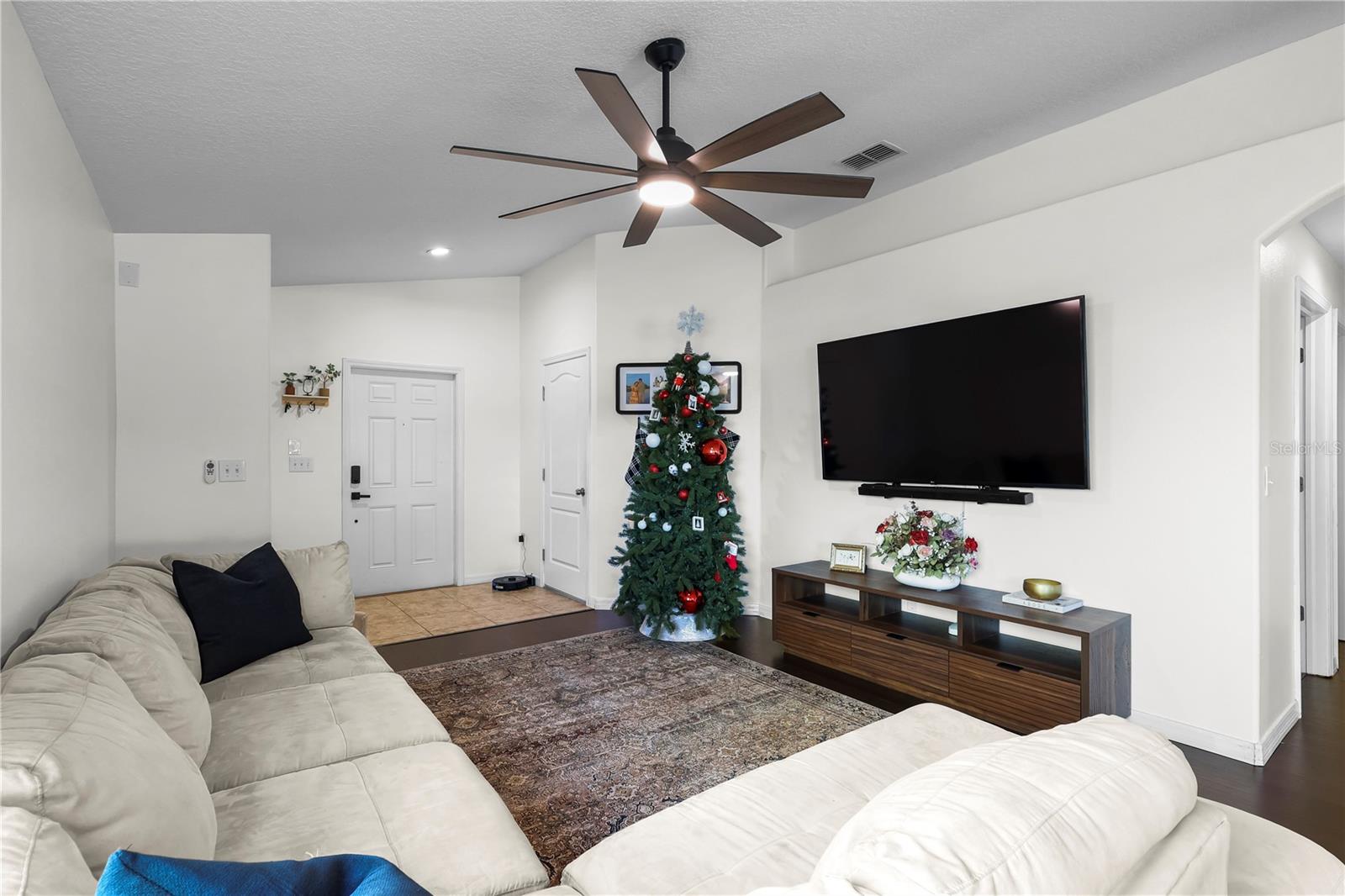 Image 8 of 34 For 1325 Pasadena Bloom Lane