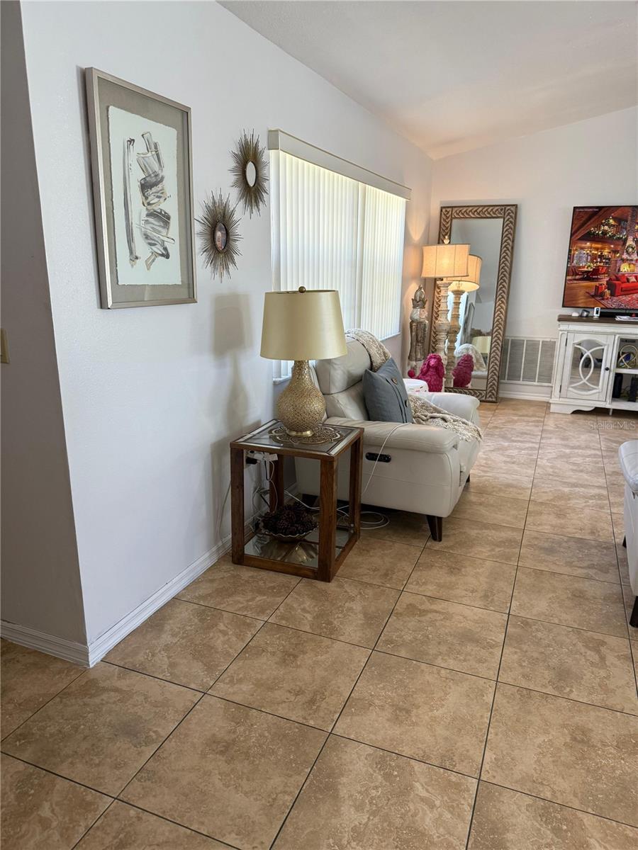 Image 16 of 64 For 5389 Frost Road