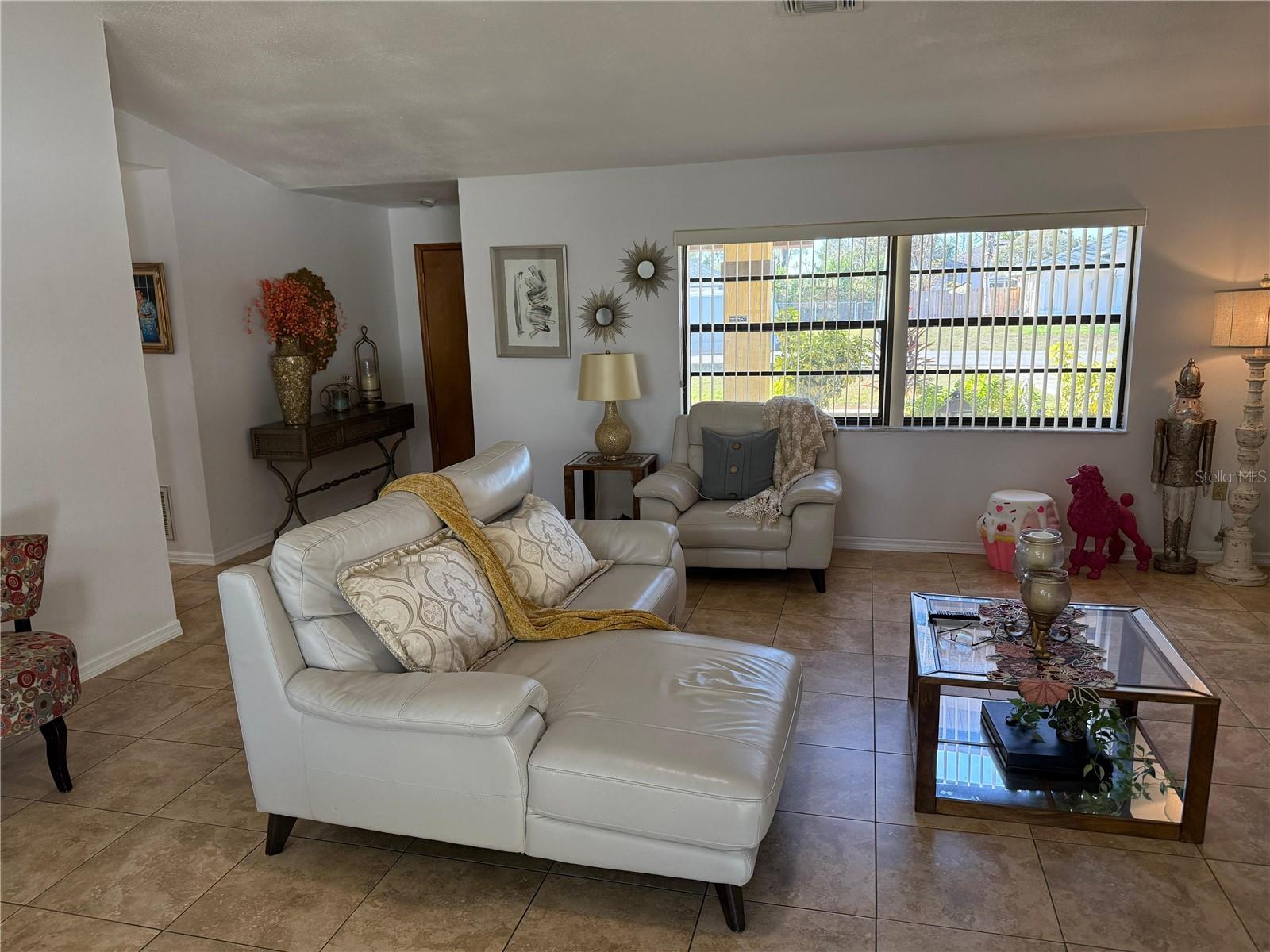 Image 22 of 64 For 5389 Frost Road