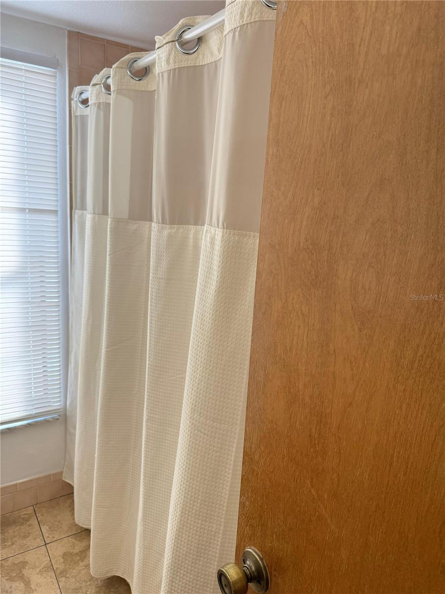 Image 36 of 64 For 5389 Frost Road