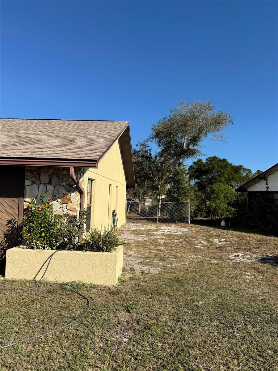 Image 6 of 64 For 5389 Frost Road