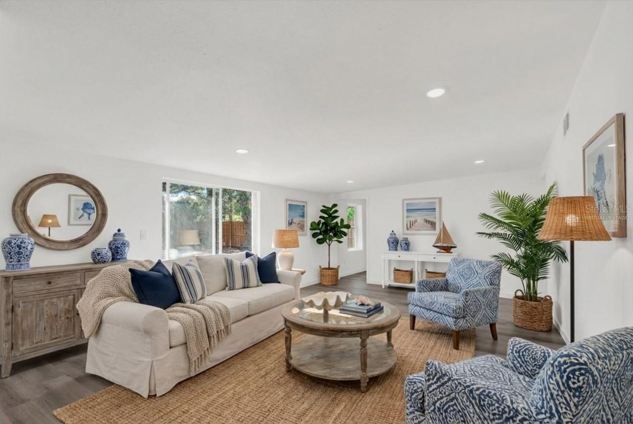 Image 16 of 26 For 1955 Gilbert Street