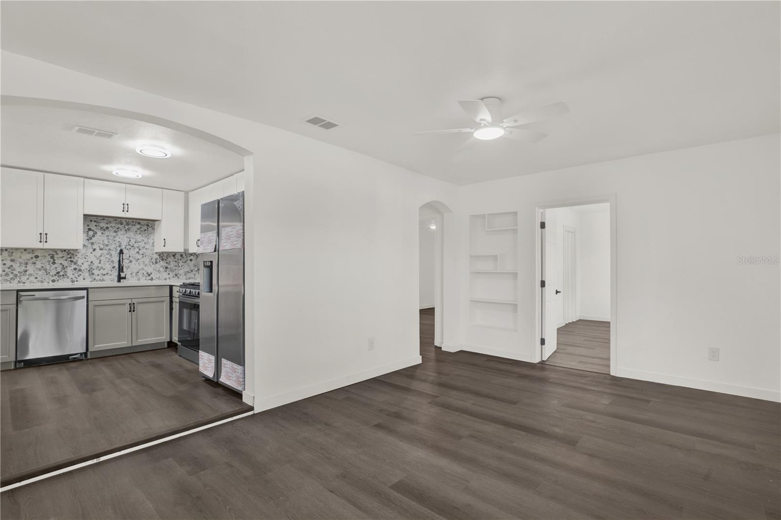 Image 2 of 26 For 1955 Gilbert Street