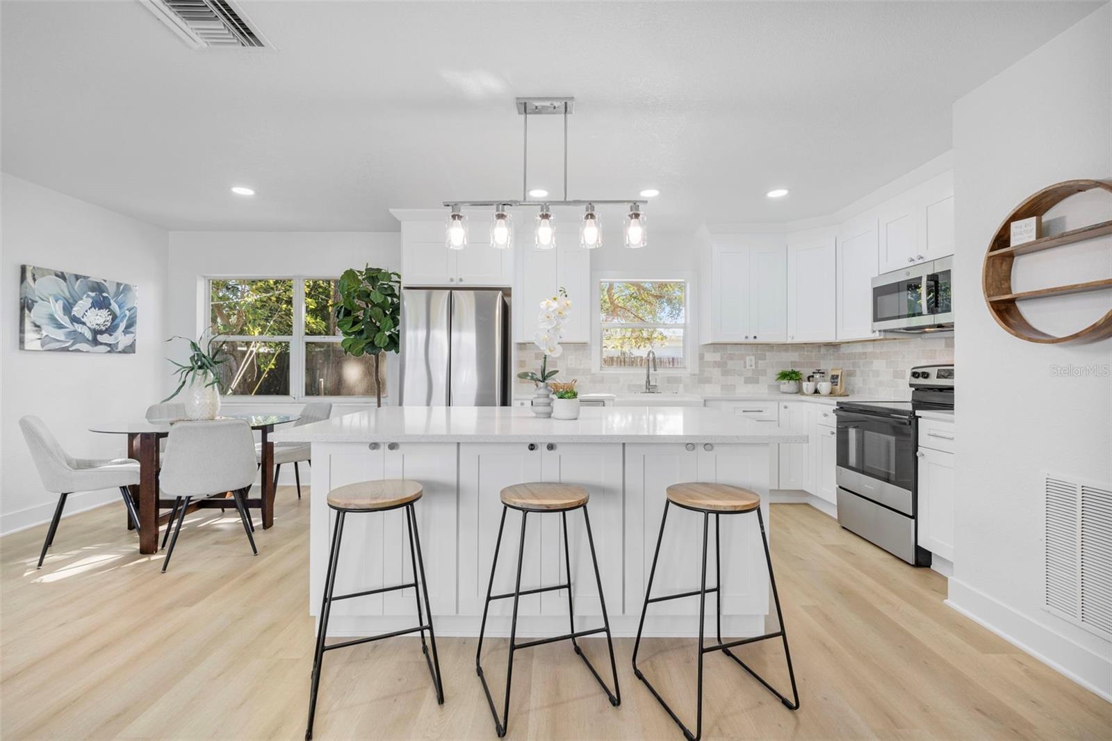 Image 7 of 25 For 1792 77th Avenue N