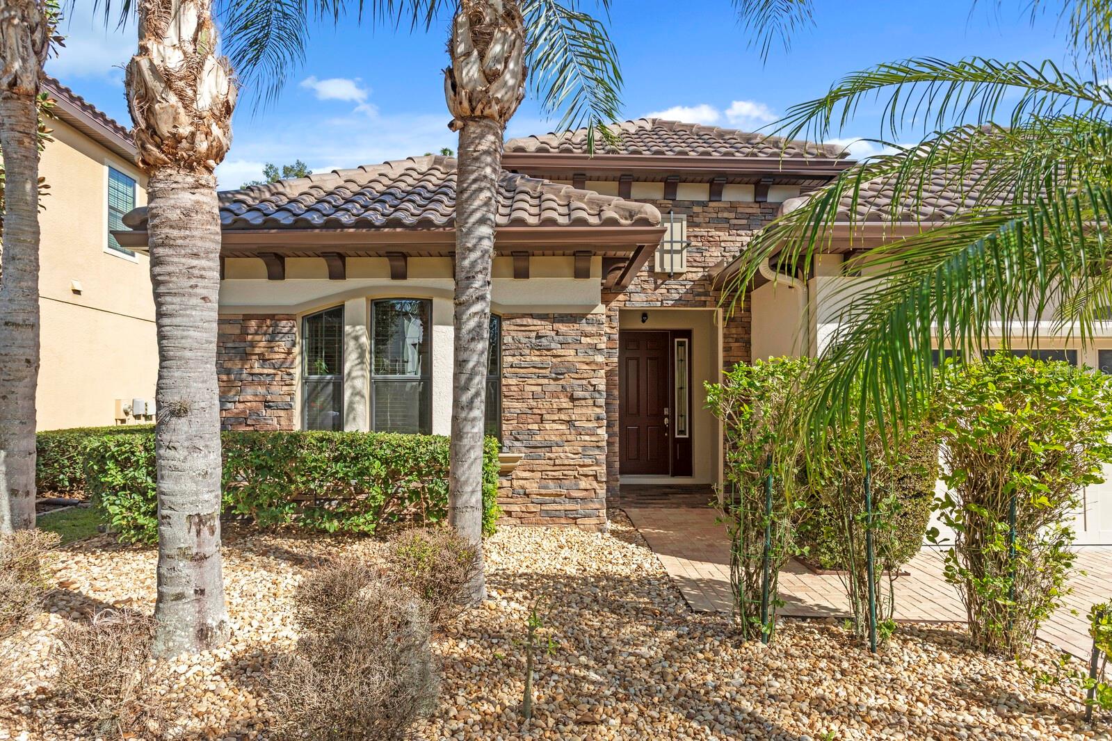 Listing photo id 12 for 2833 Calvano Drive