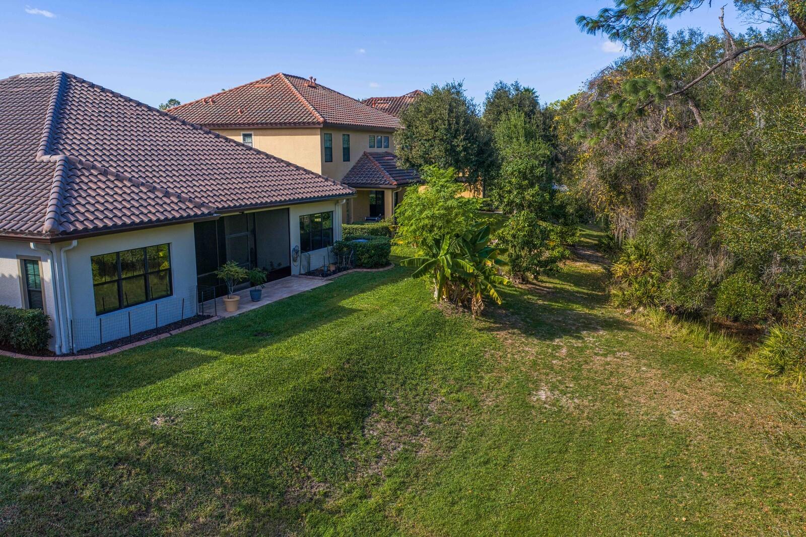 Listing photo id 45 for 2833 Calvano Drive