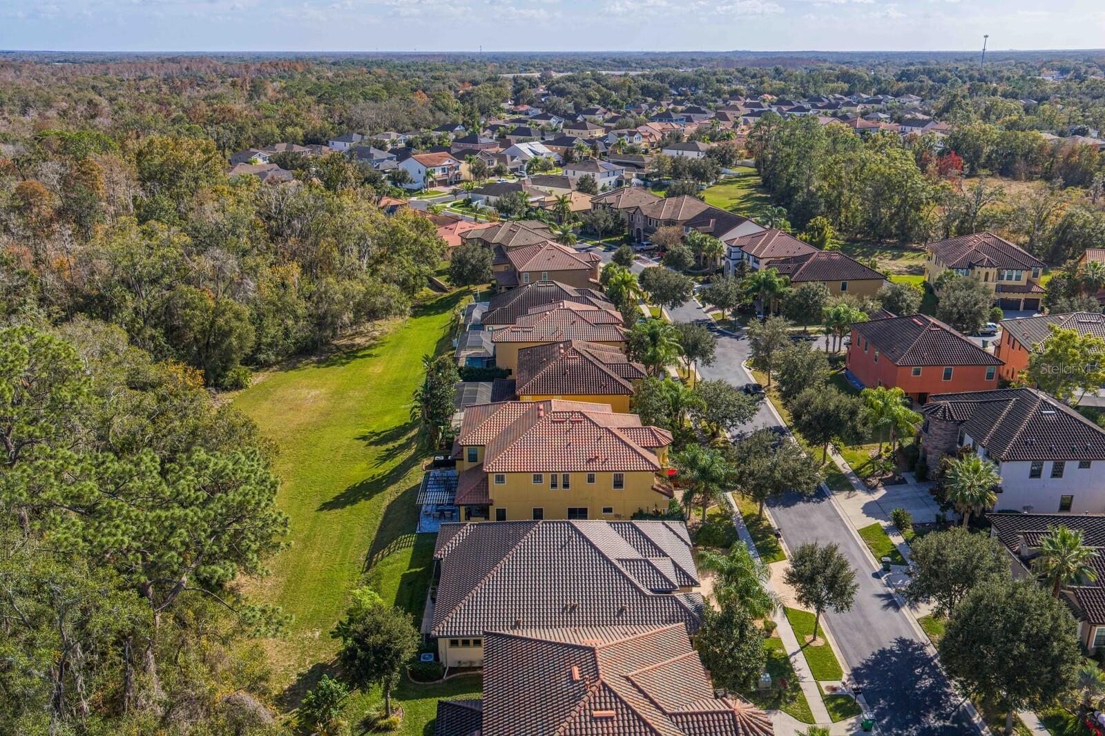 Listing photo id 52 for 2833 Calvano Drive