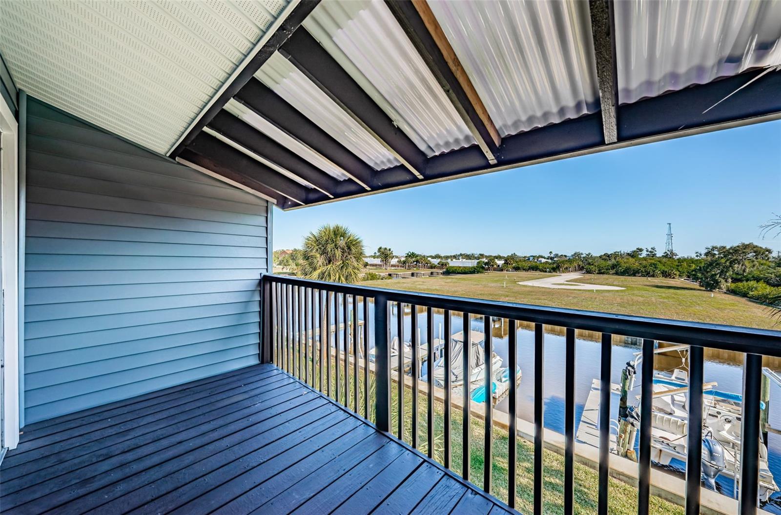 Image 22 of 84 For 200 Meres Boulevard 21