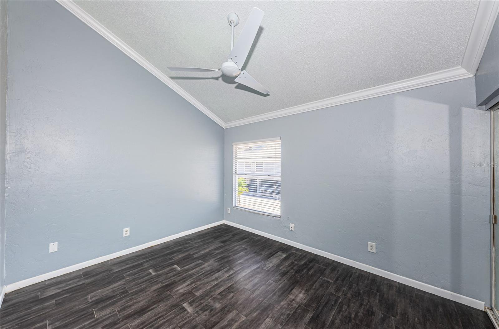 Image 29 of 84 For 200 Meres Boulevard 21