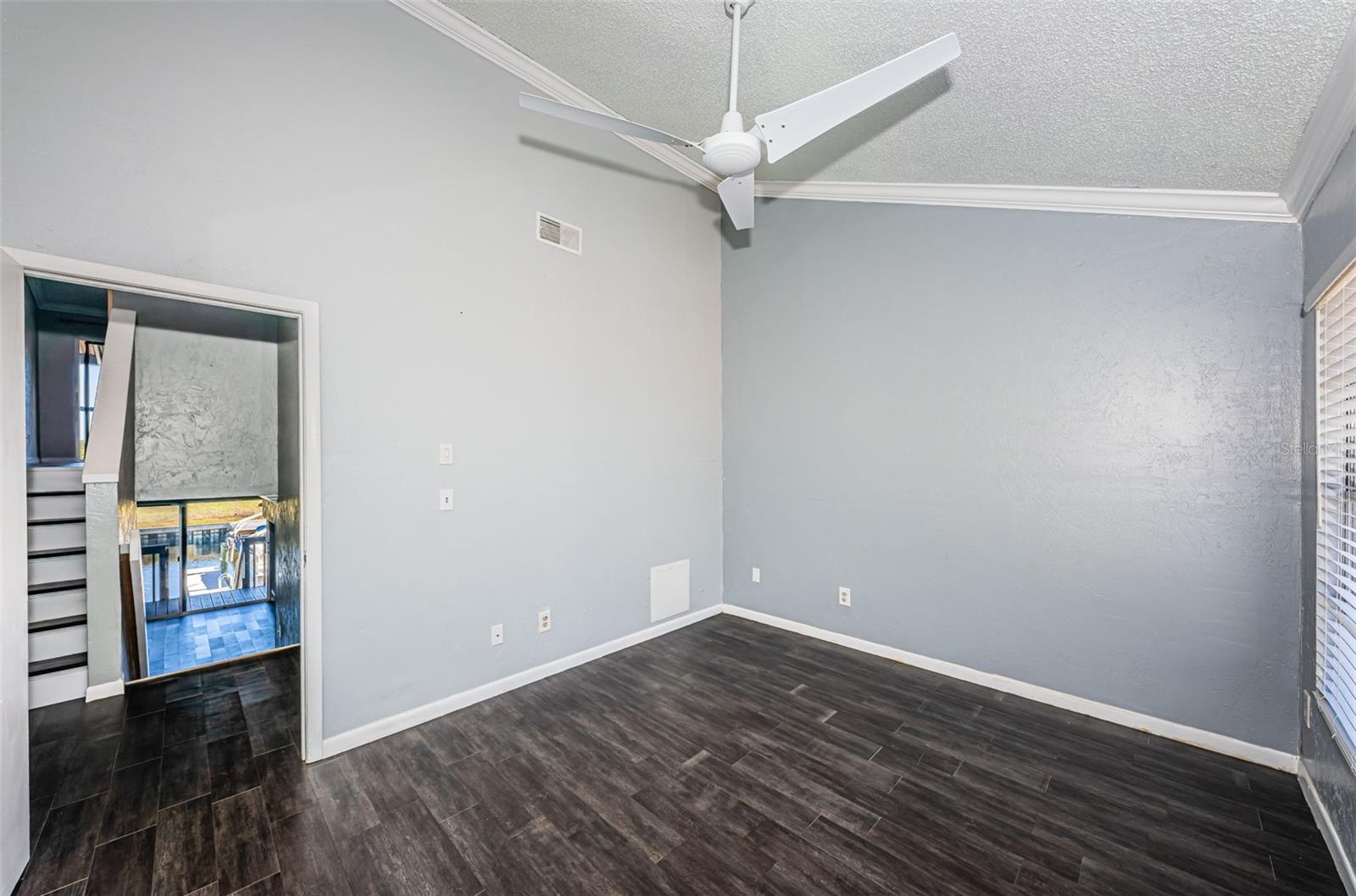 Image 31 of 84 For 200 Meres Boulevard 21