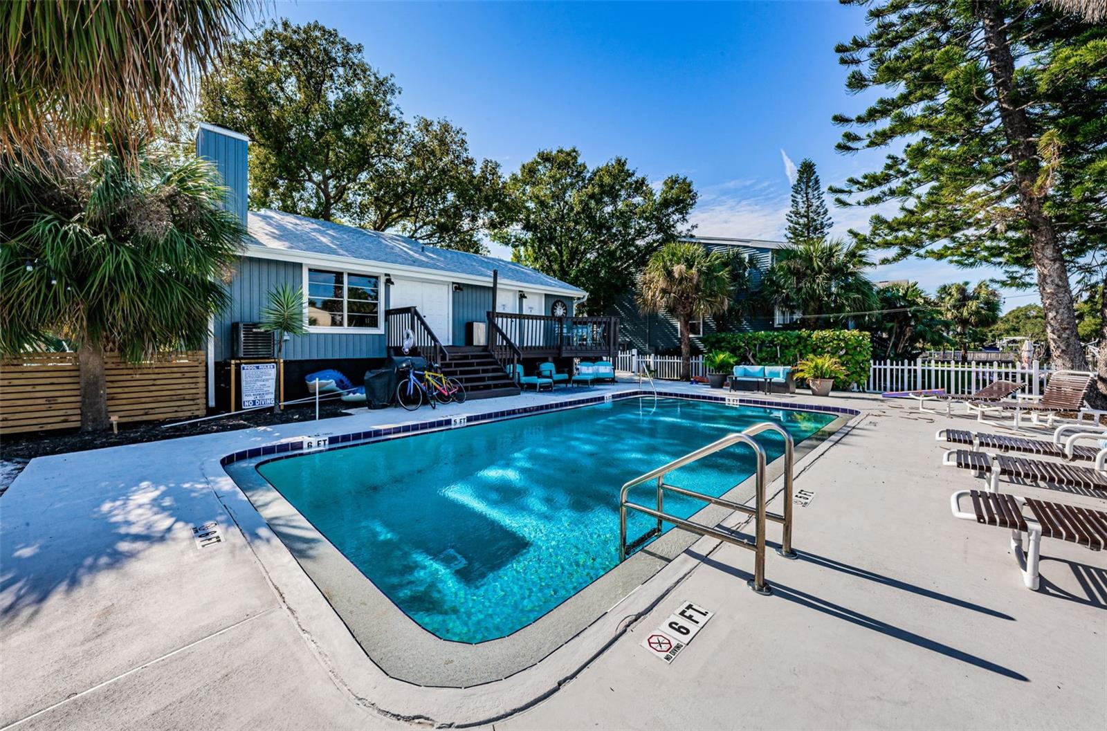 Image 52 of 84 For 200 Meres Boulevard 21