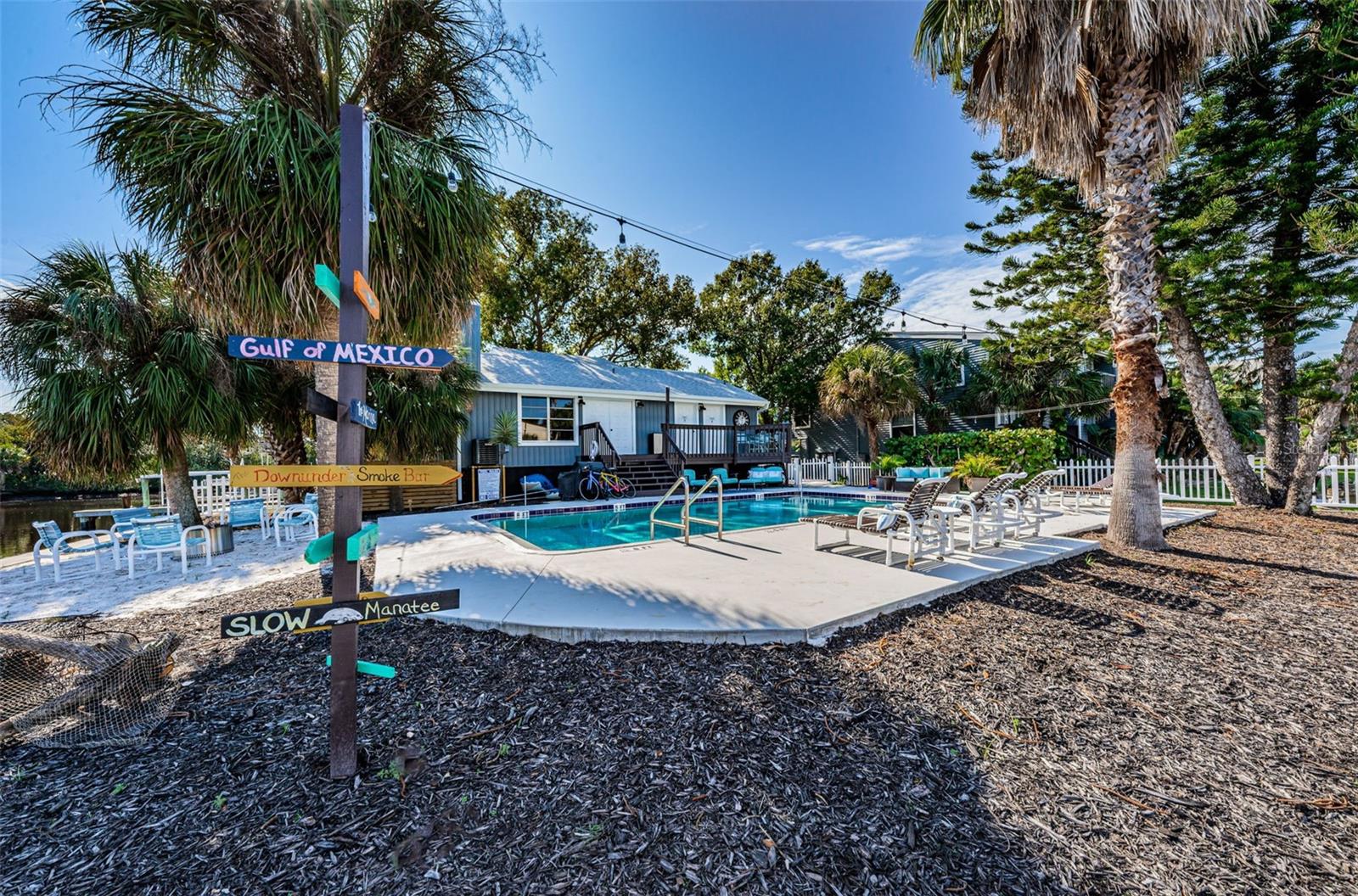 Image 63 of 84 For 200 Meres Boulevard 21