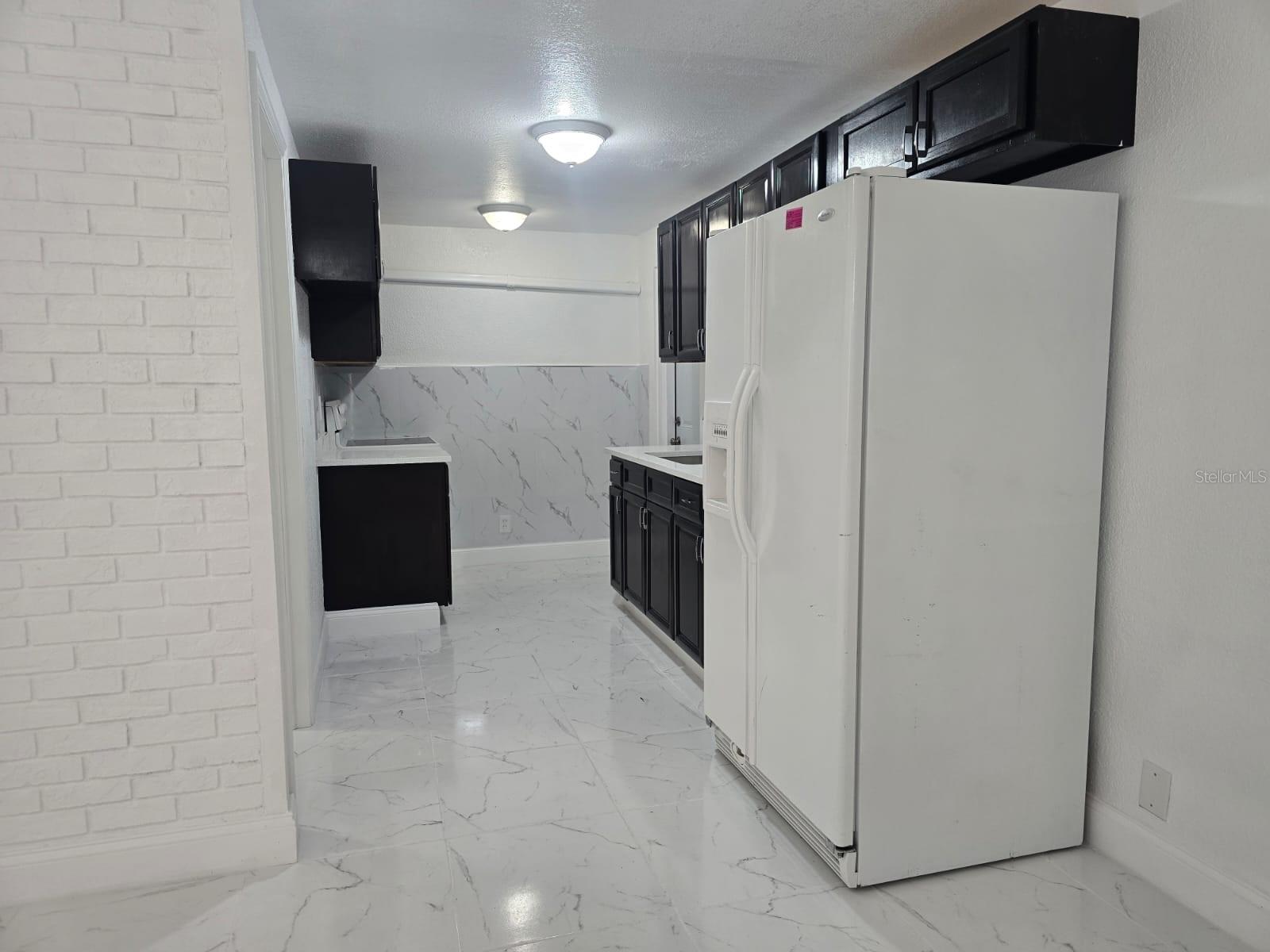 Image 6 of 16 For 1813 Hacienda Way