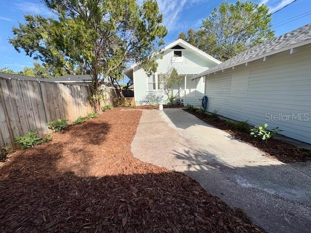 Image 32 of 35 For 2710 8th Avenue N