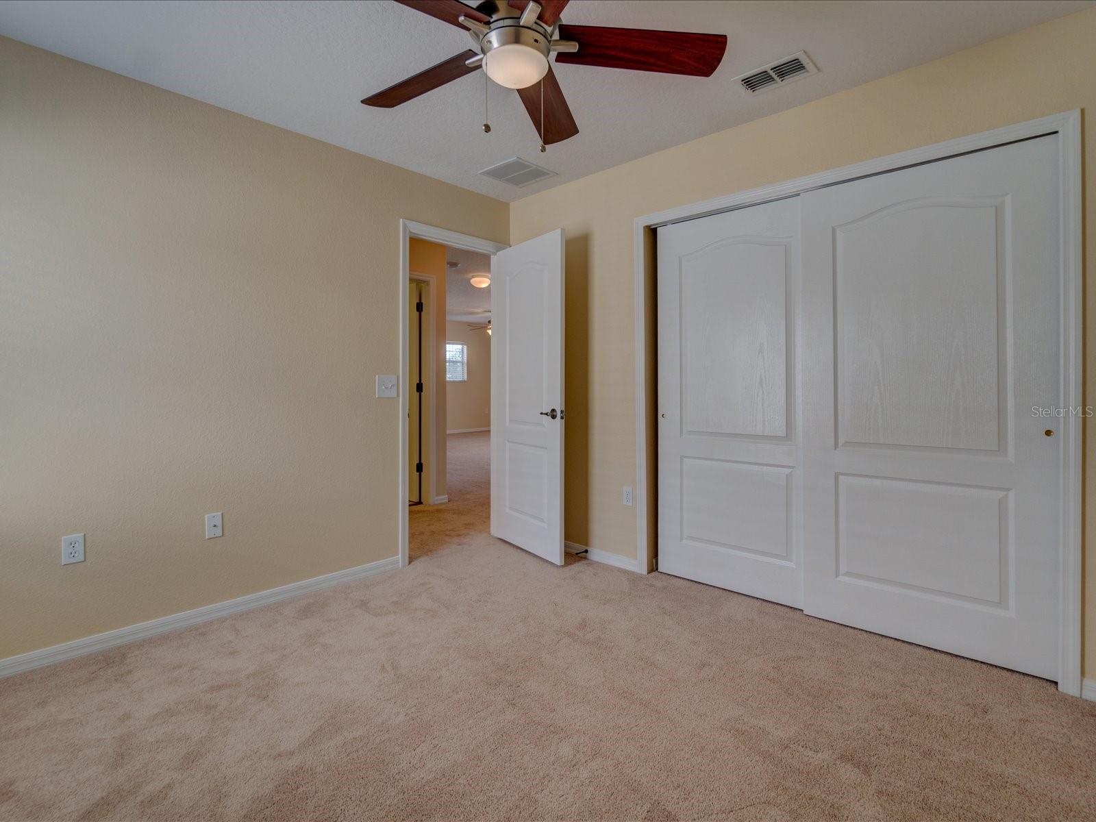 Image 26 of 30 For 17552 Queensland Street